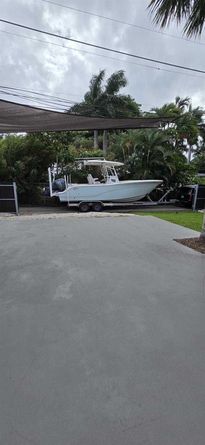 HOLLYWOOD LAKES SEC - Residential Lease