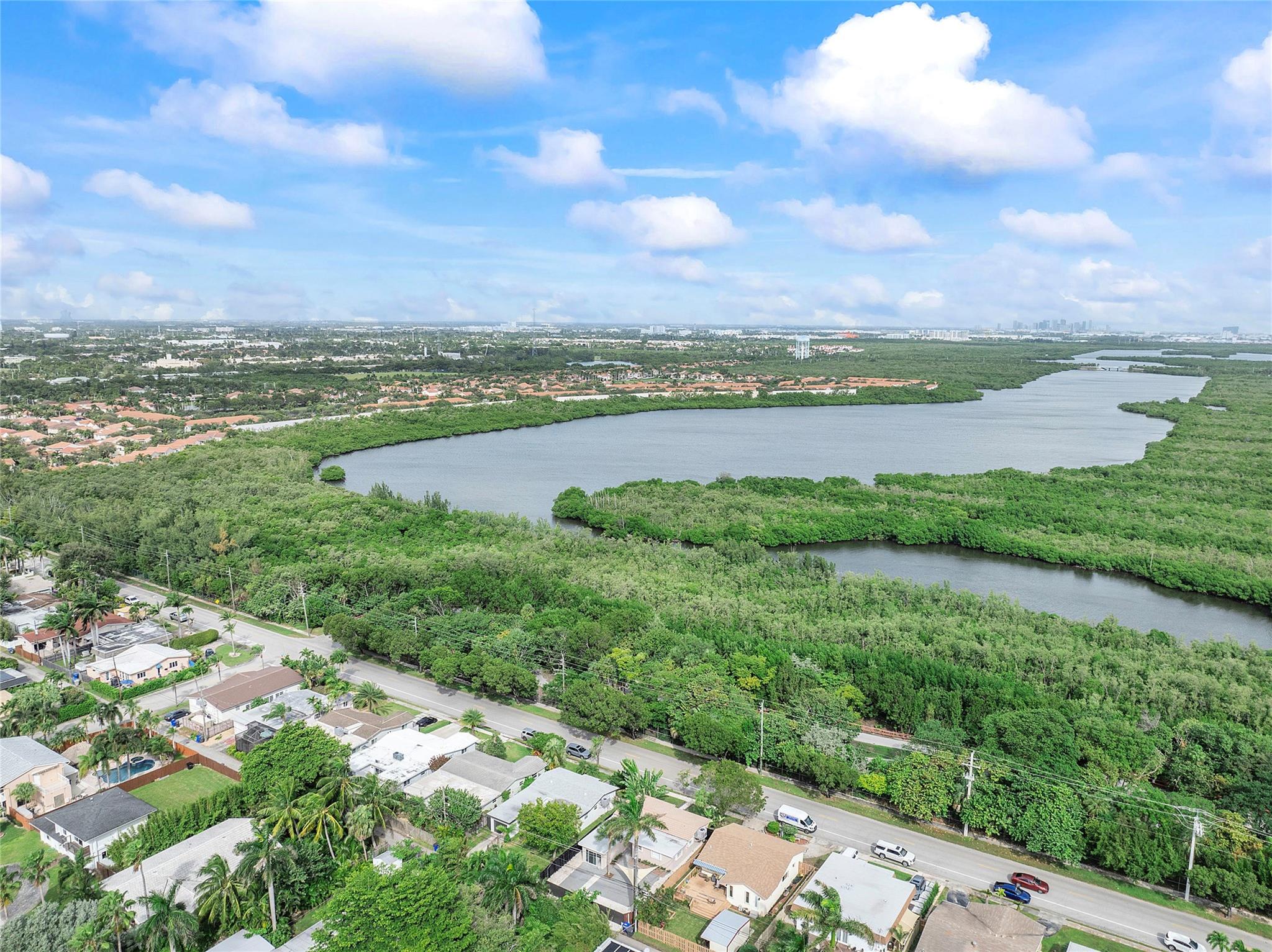 HOLLYWOOD LAKES SEC - Residential Lease