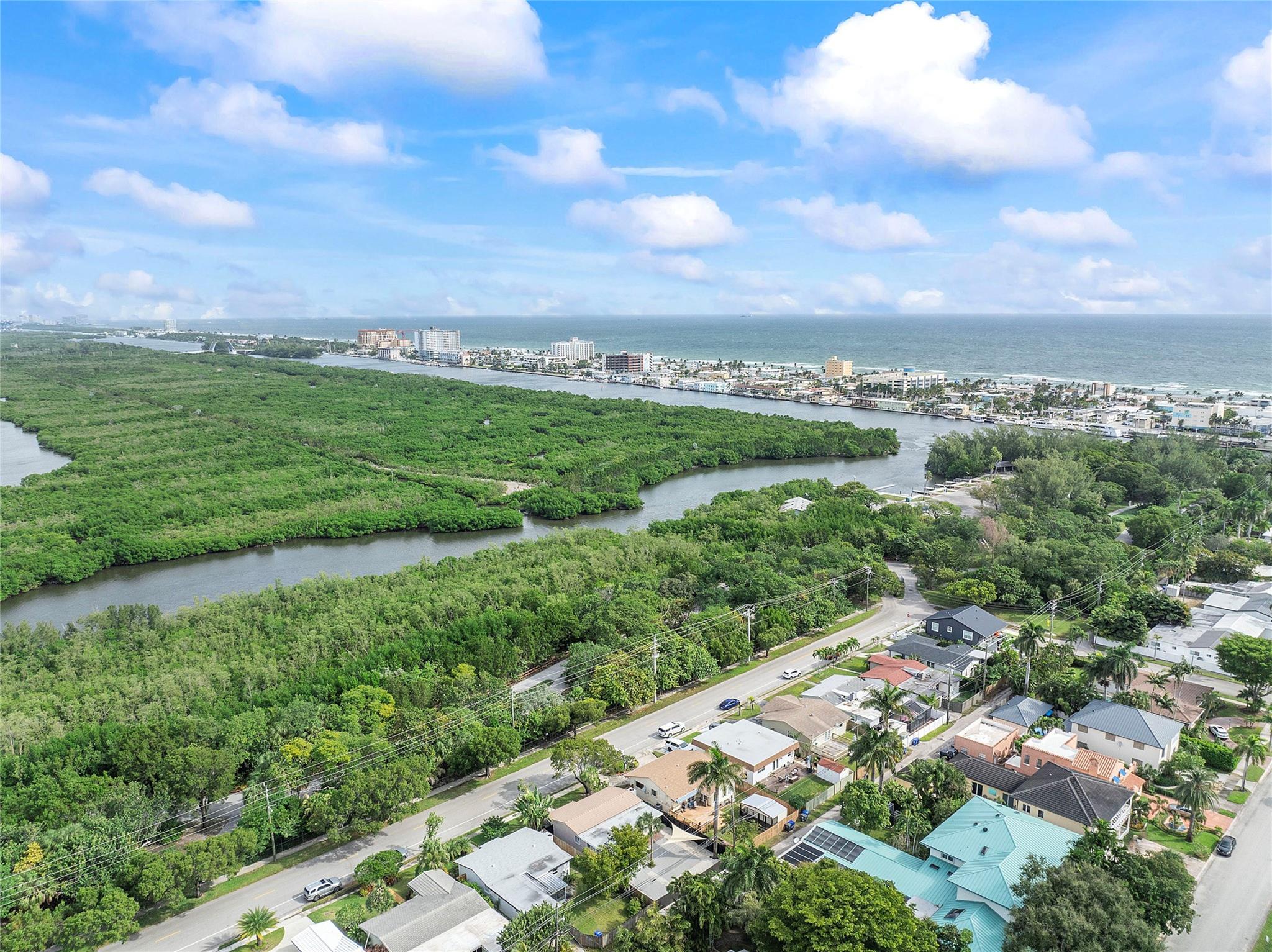 HOLLYWOOD LAKES SEC - Residential Lease