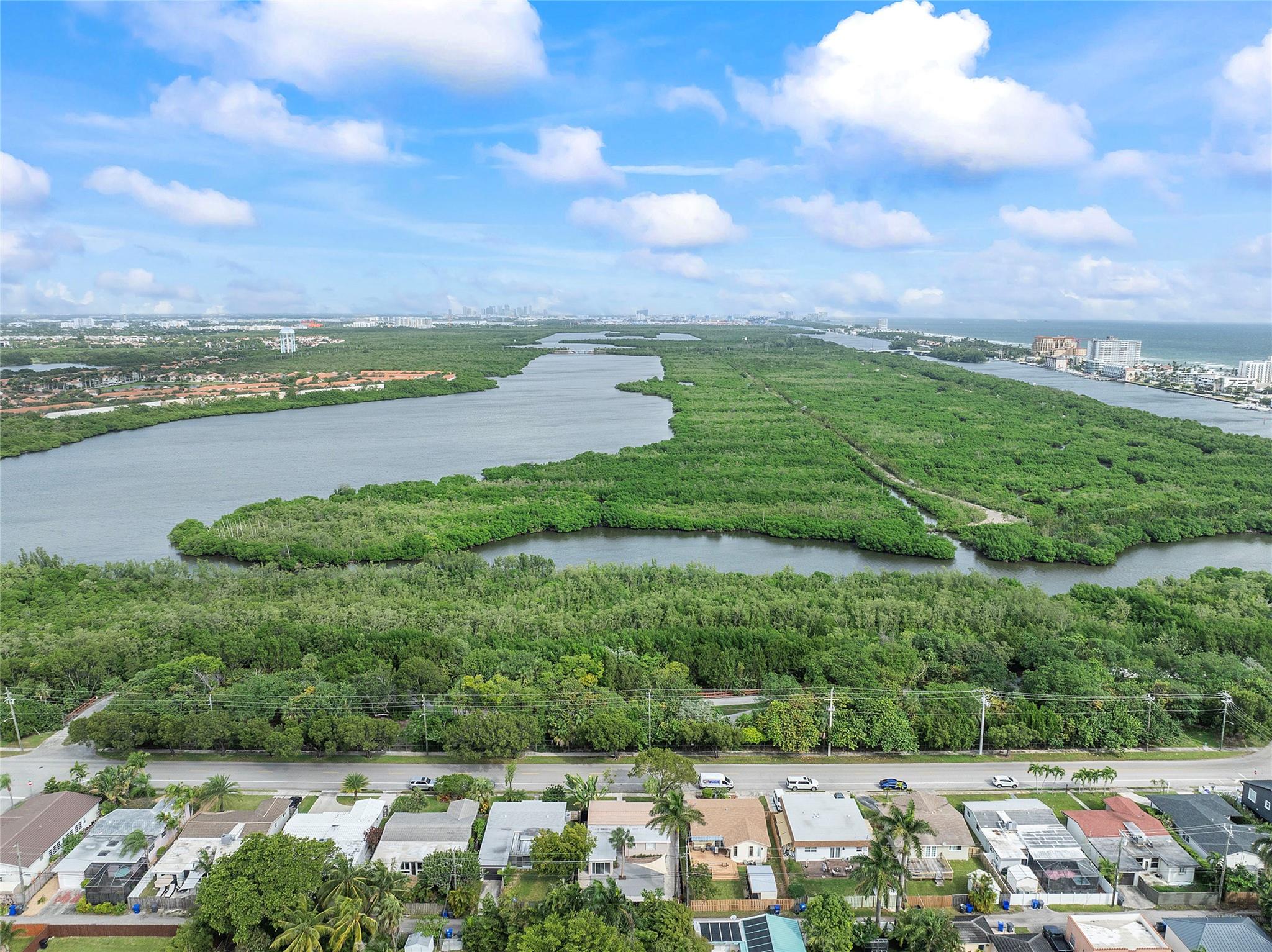 HOLLYWOOD LAKES SEC - Residential Lease