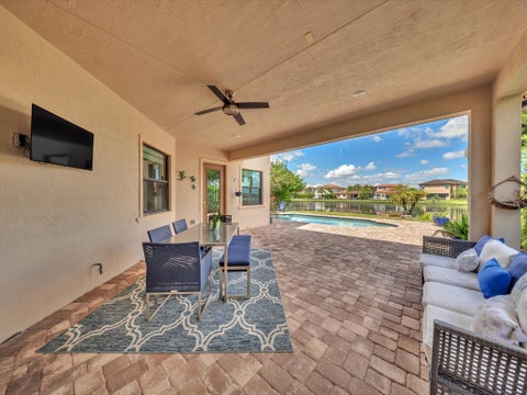 Tiny photo for 11965 S BAYPOINT Circle, Parkland, FL 33076 (MLS # B26081899)