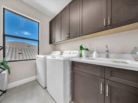 Tiny photo for 11965 S BAYPOINT Circle, Parkland, FL 33076 (MLS # B26081899)