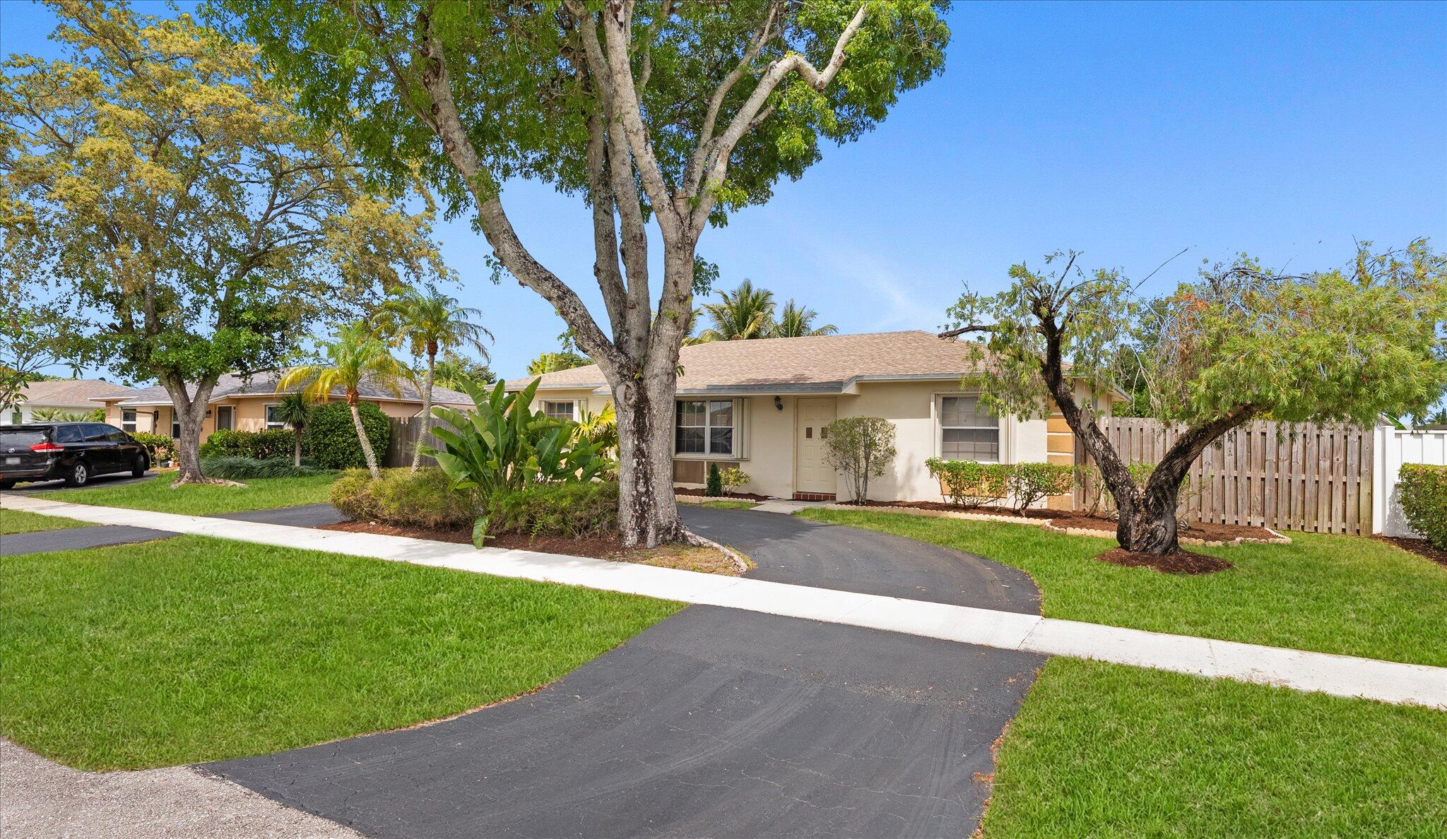 AMERICAN HOMES AT BOCA RATON 3 - Residential