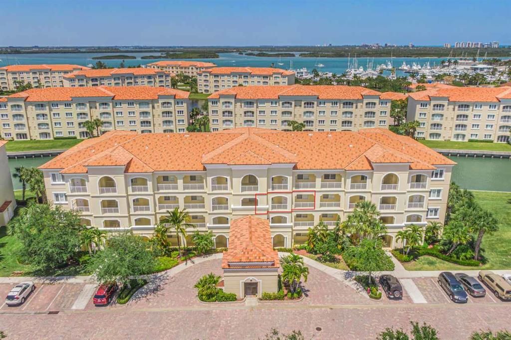 Photo of 19 Harbour Isle Drive Dr W #204, Fort Pierce, FL 34949 (MLS # R10708845)