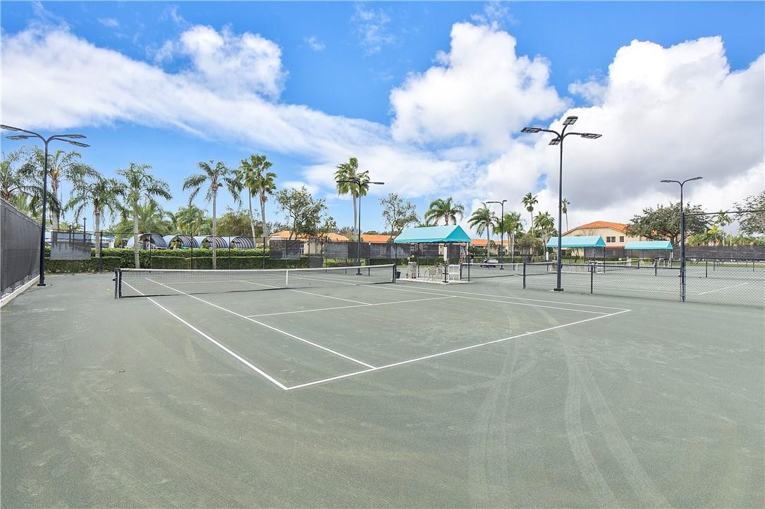 Palm Isles - Residential