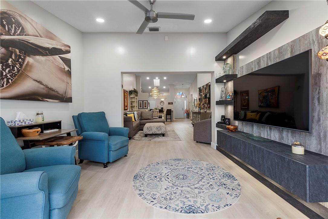 Palm Isles - Residential