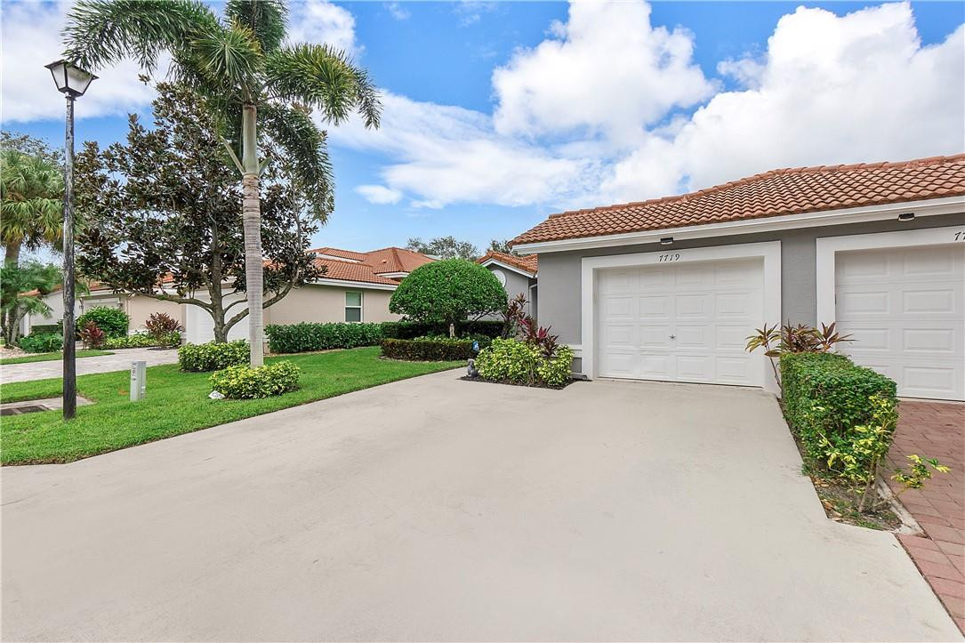 Palm Isles - Residential