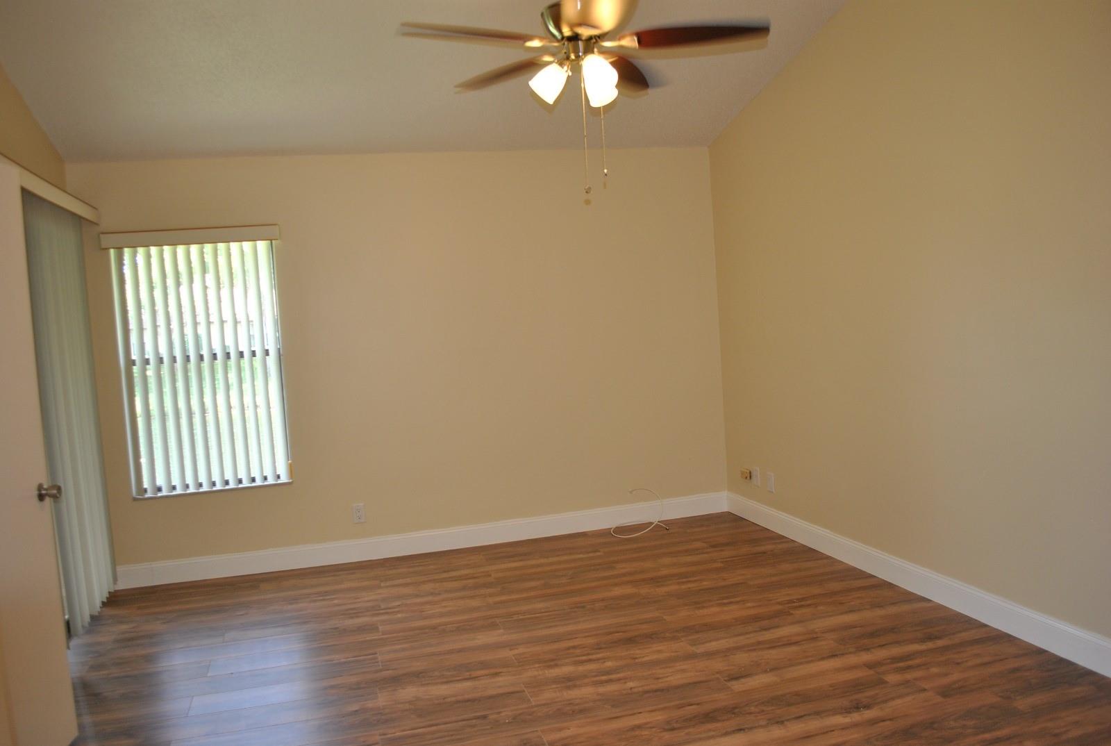 Collinwood Heights 04 - Residential Lease