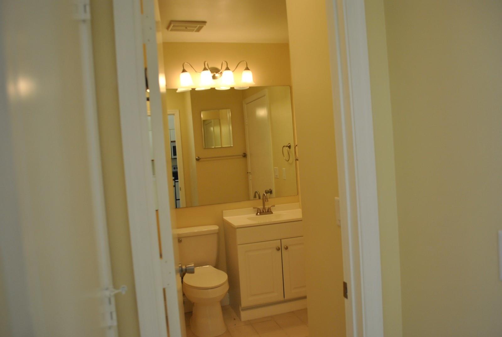 Collinwood Heights 04 - Residential Lease