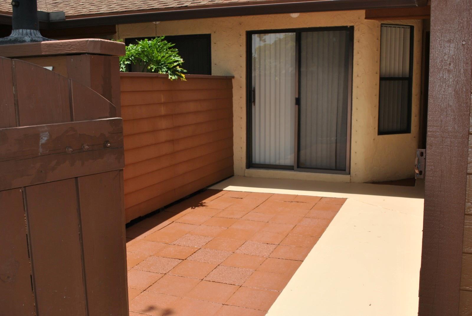 Collinwood Heights 04 - Residential Lease