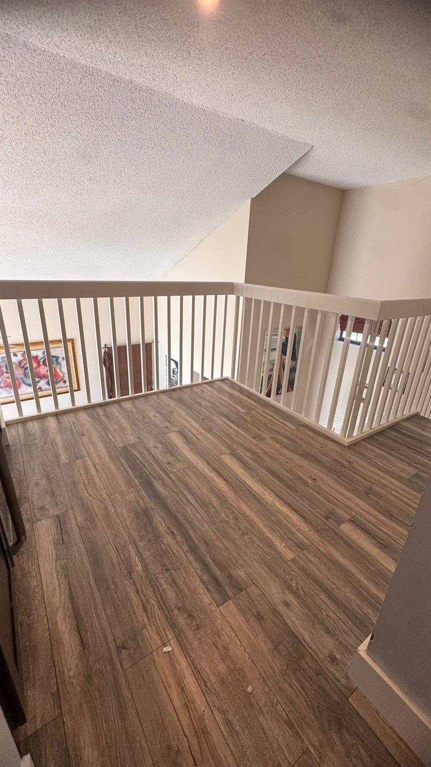 1855 SW 101st Ave, Davie, FL, 33324/$1,100,000 3 1855 SW 101st Ave