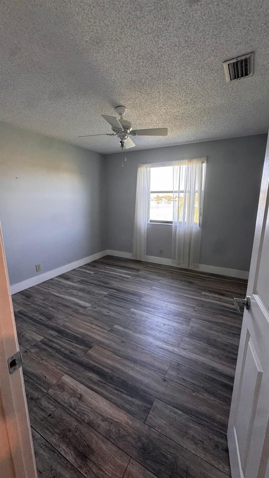 Ridgeview Lake Estates 14 - Residential