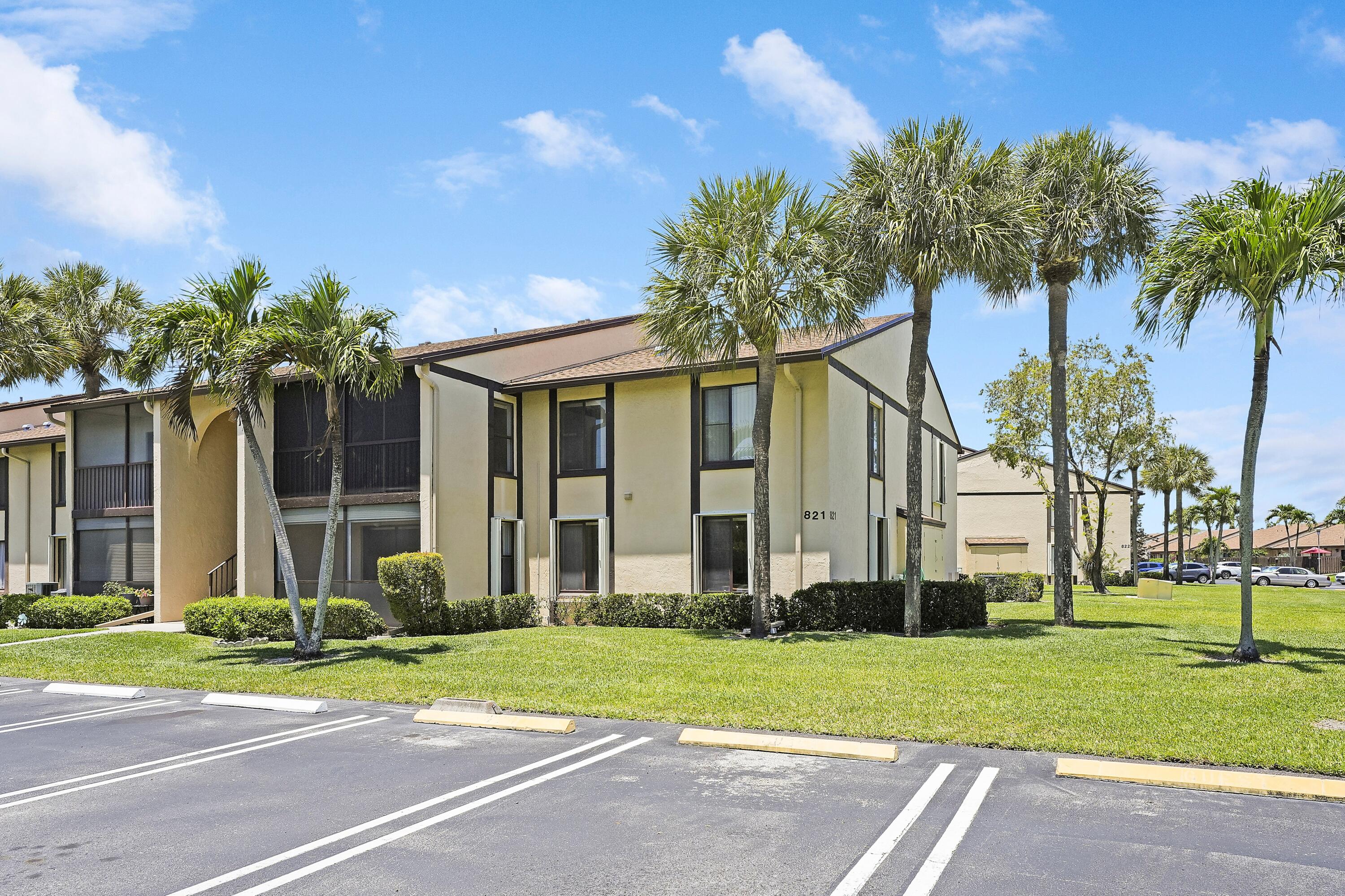 PINE RIDGE NORTH VILLAGE IV CONDO - Residential