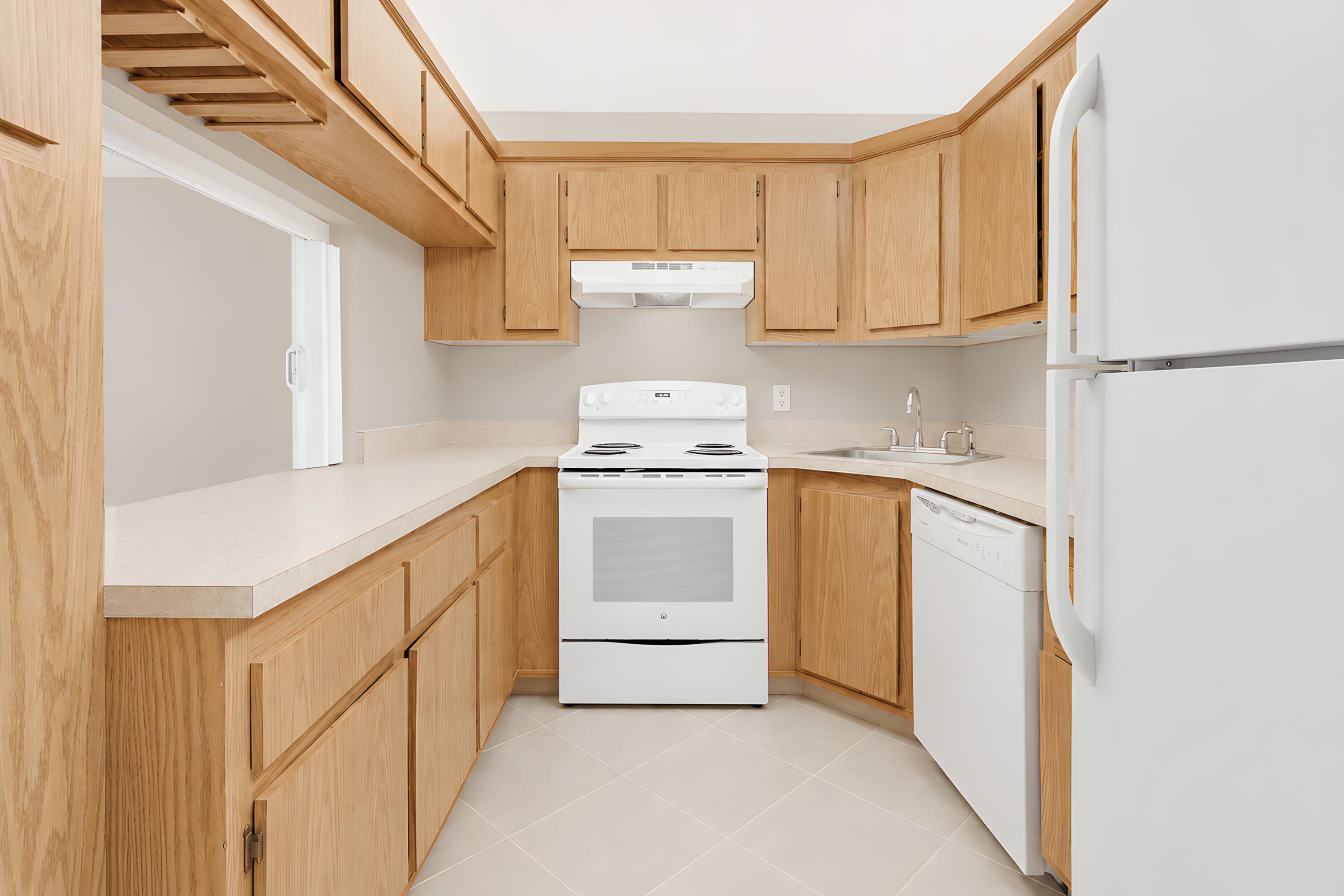 PINE RIDGE NORTH VILLAGE IV CONDO - Residential