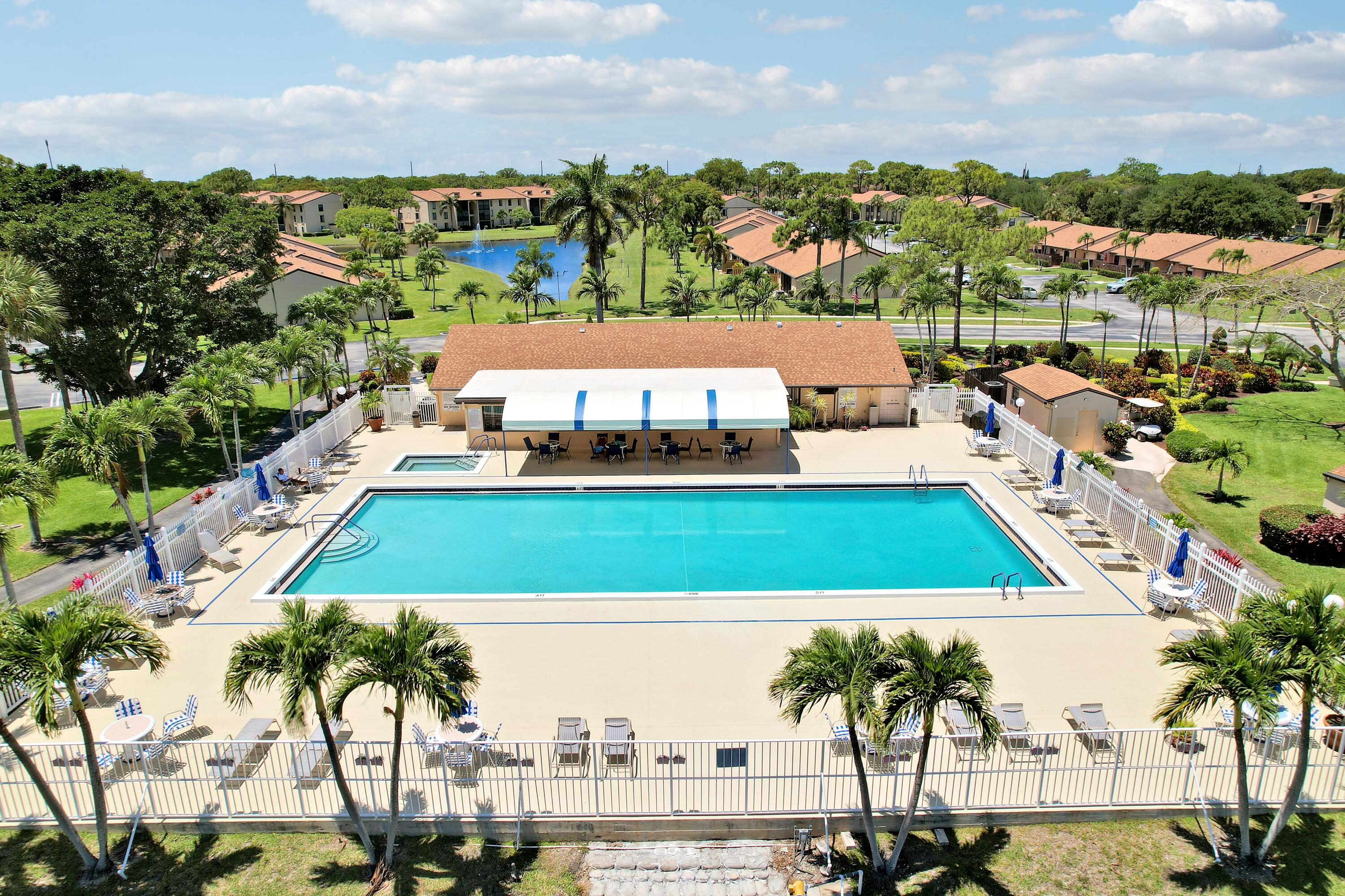 PINE RIDGE NORTH VILLAGE IV CONDO - Residential