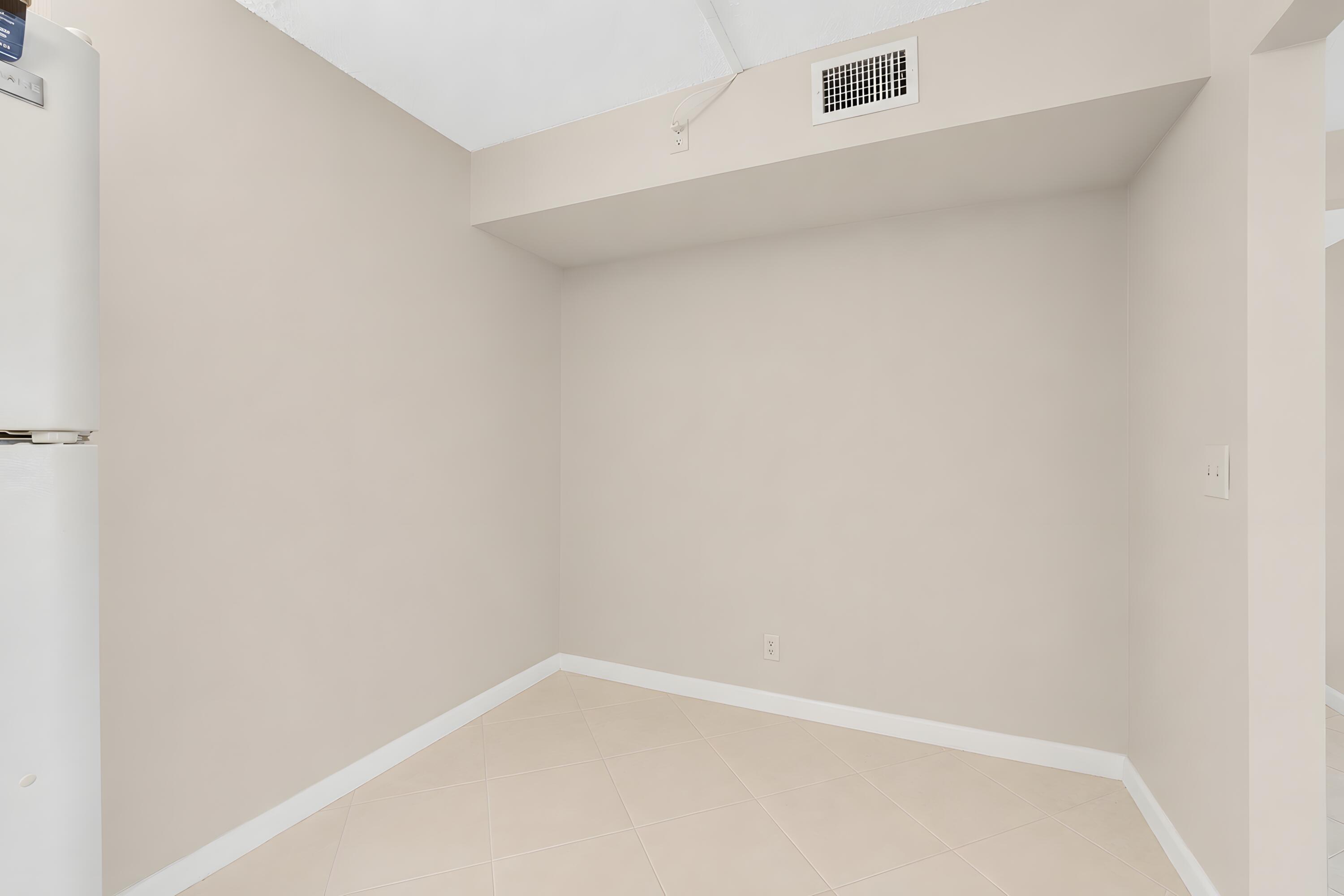 PINE RIDGE NORTH VILLAGE IV CONDO - Residential