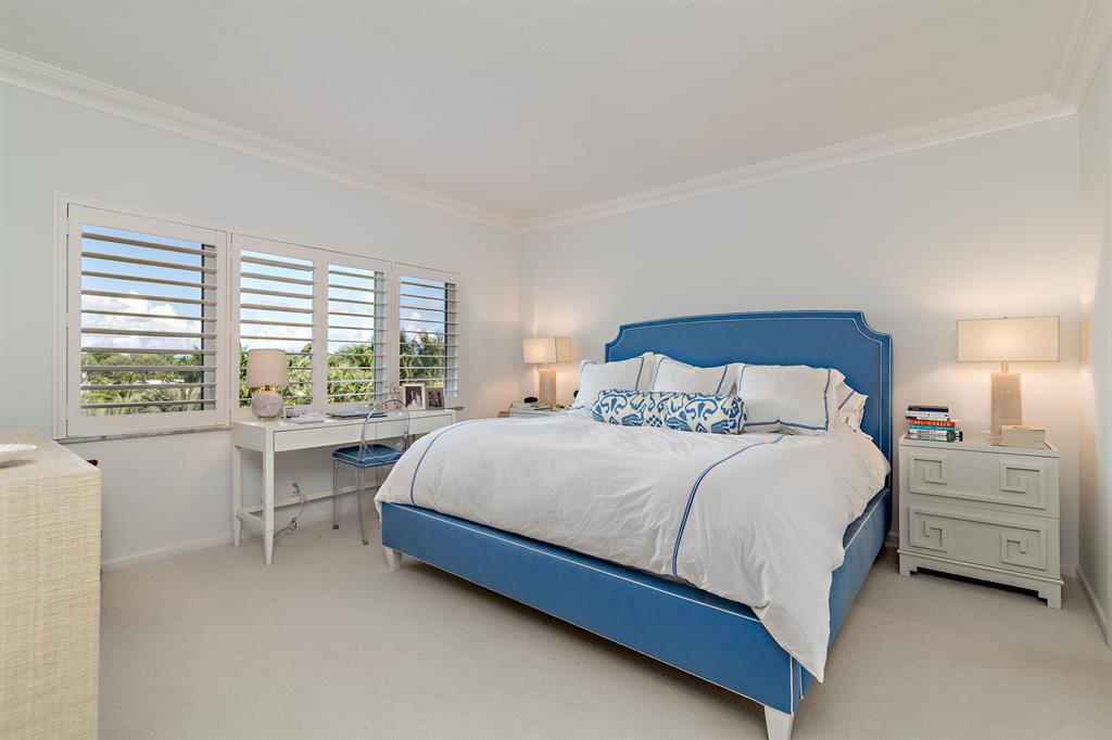 LAKE TOWERS CONDO - Residential