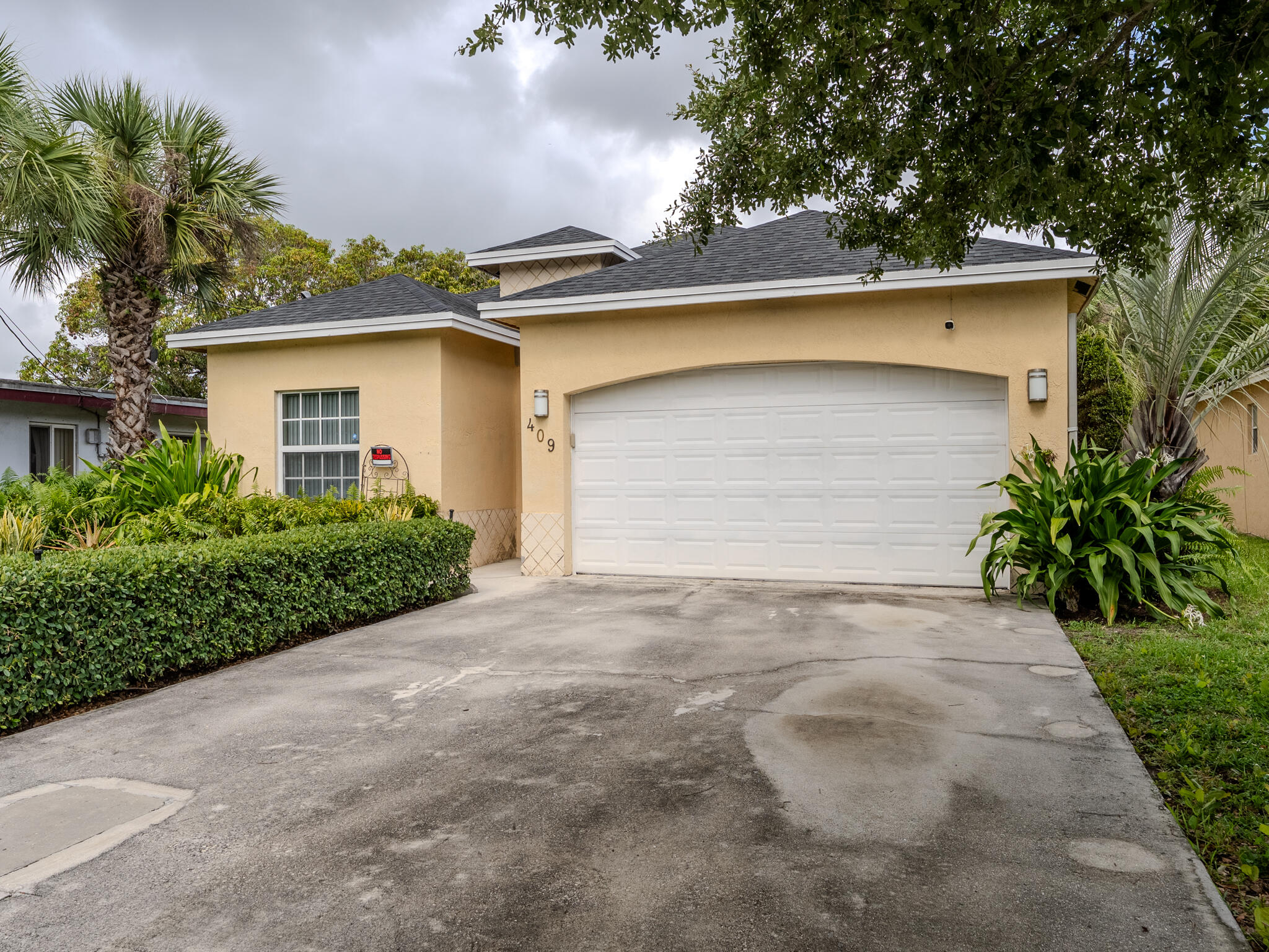 409 NW 9th Avenue