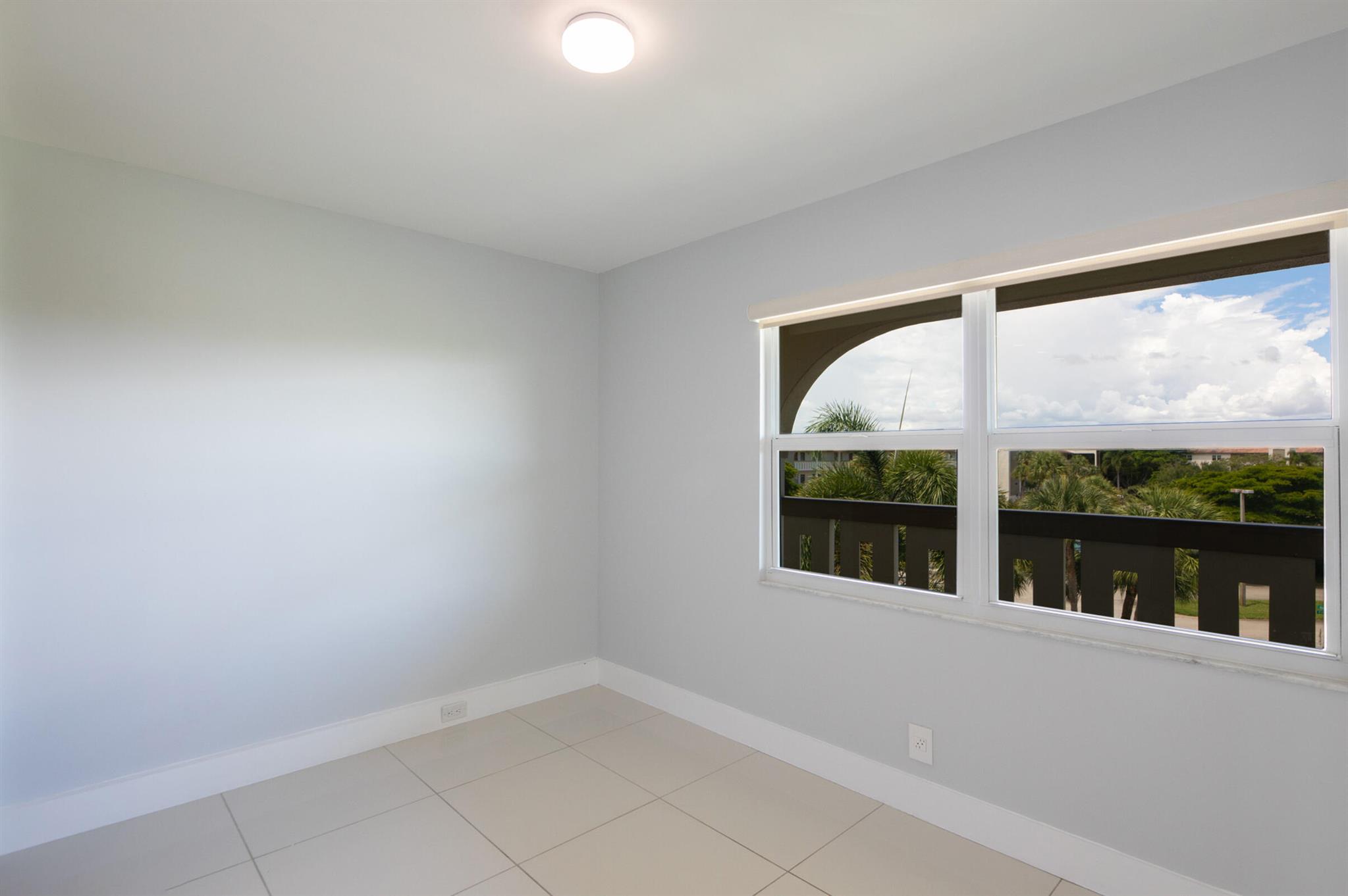 BERMUDA VILLAGE B CONDO - Residential
