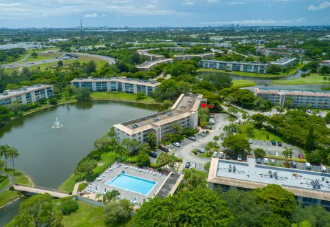 1902 Bermuda Circle J4 Coconut Creek FL 33066