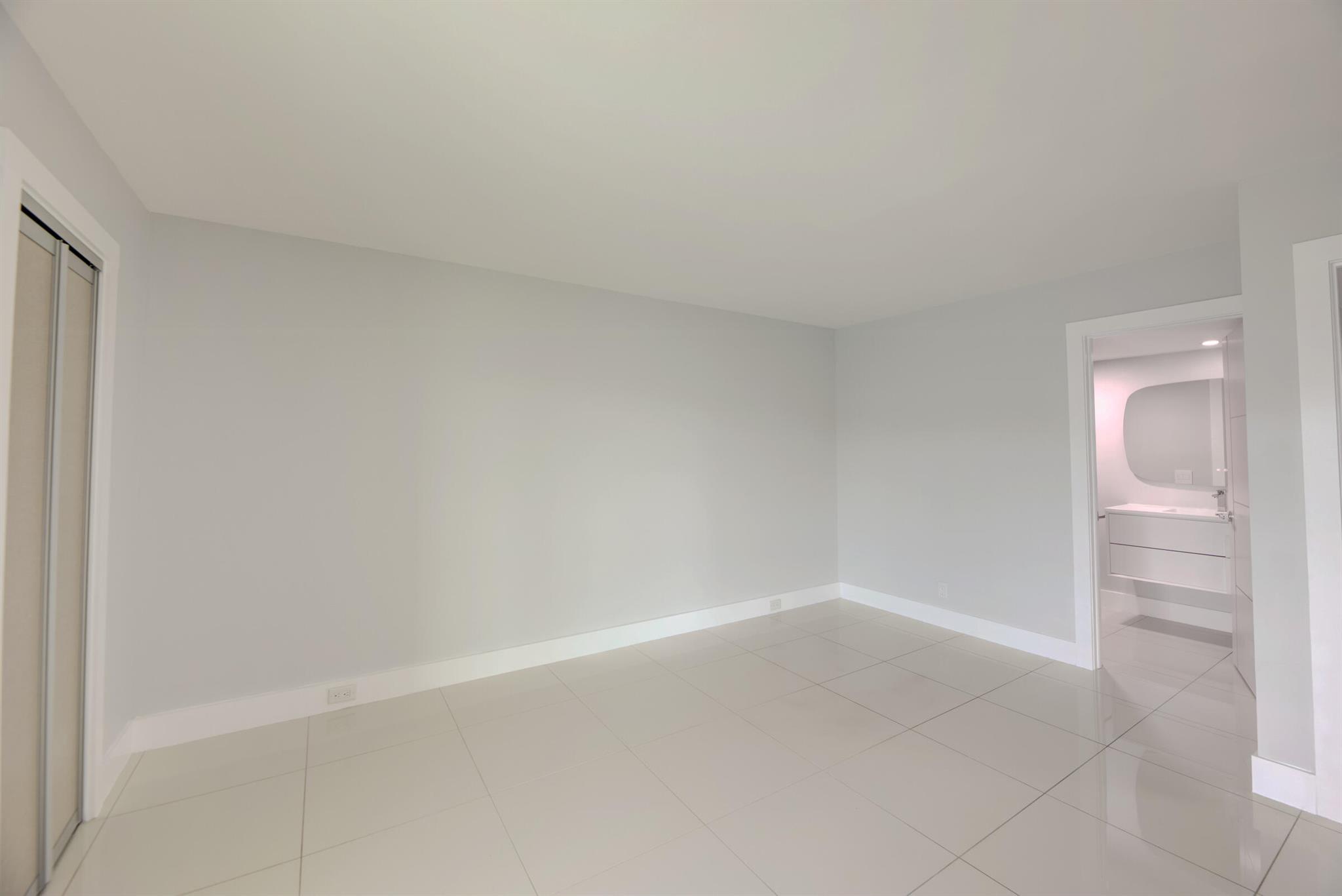 BERMUDA VILLAGE B CONDO - Residential