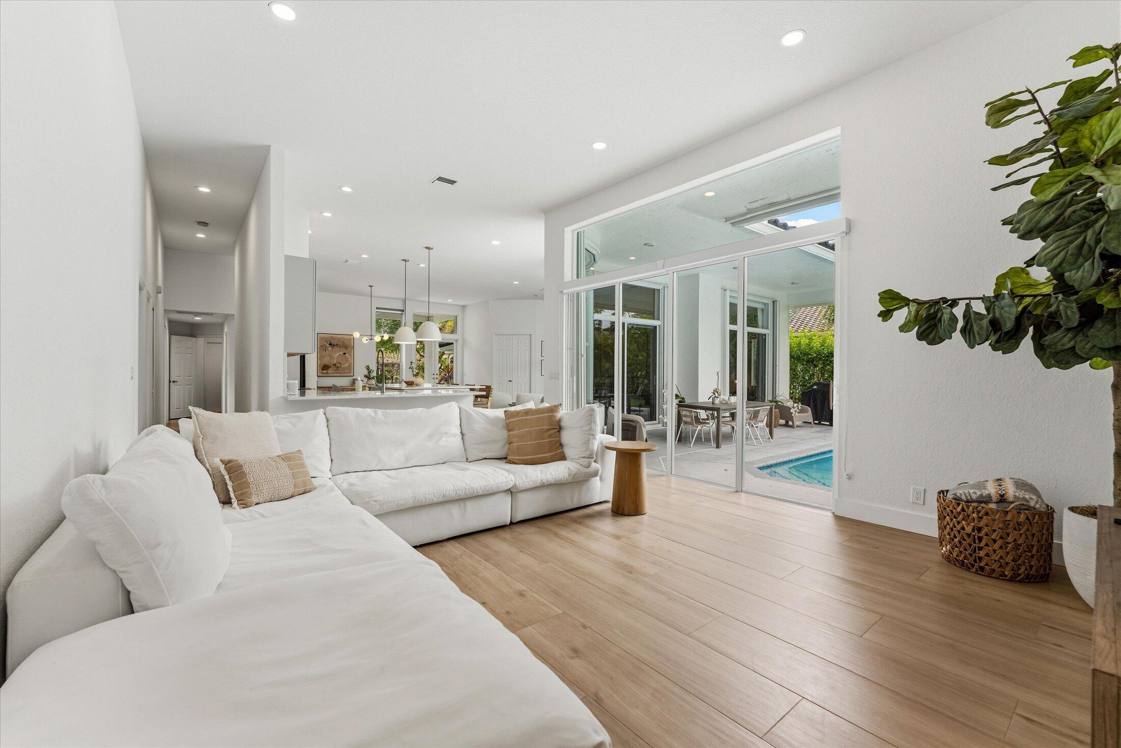 MEADOW RUN WEST - Residential Lease