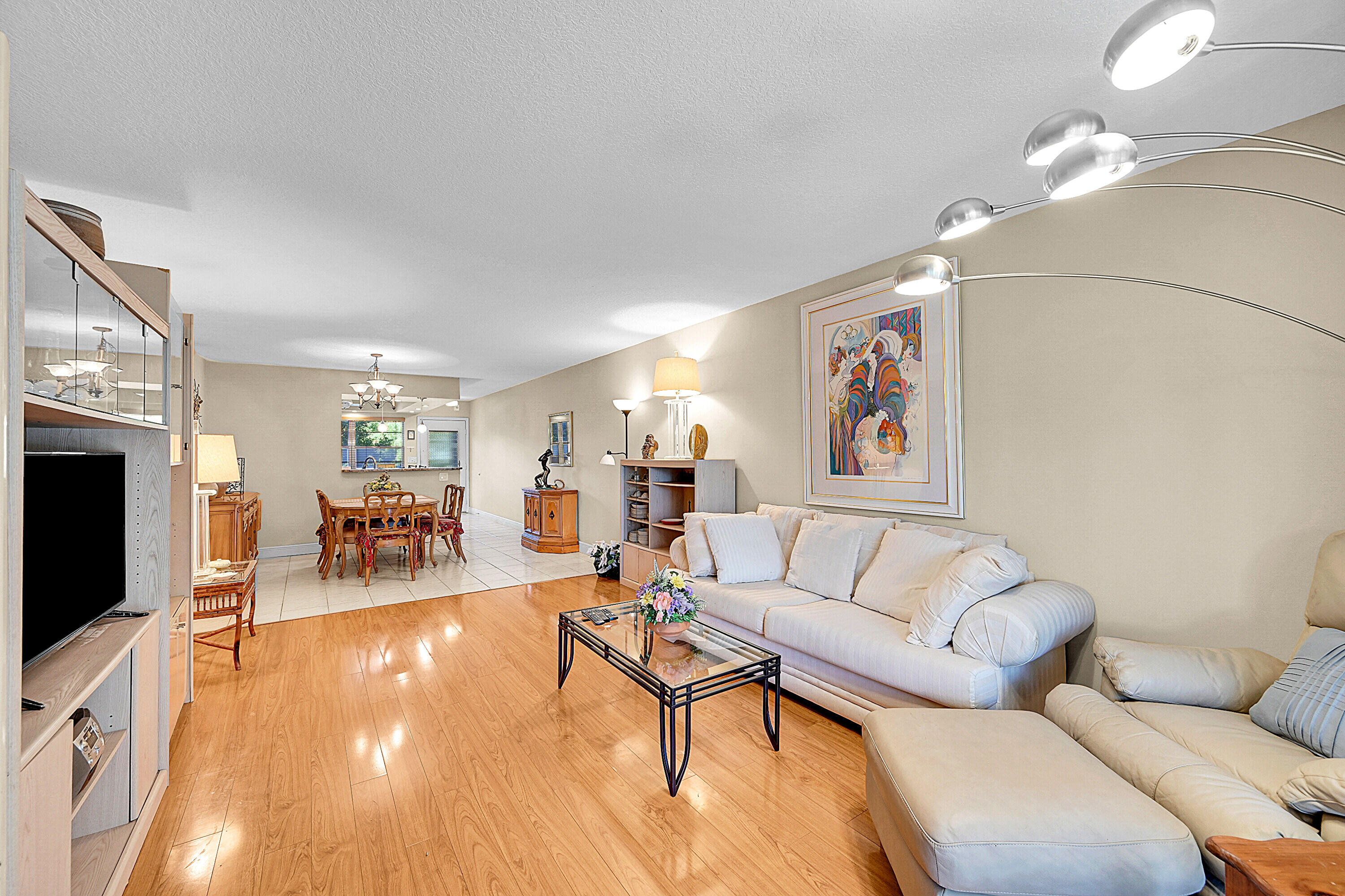 WYNMOOR VILLAGE - Residential