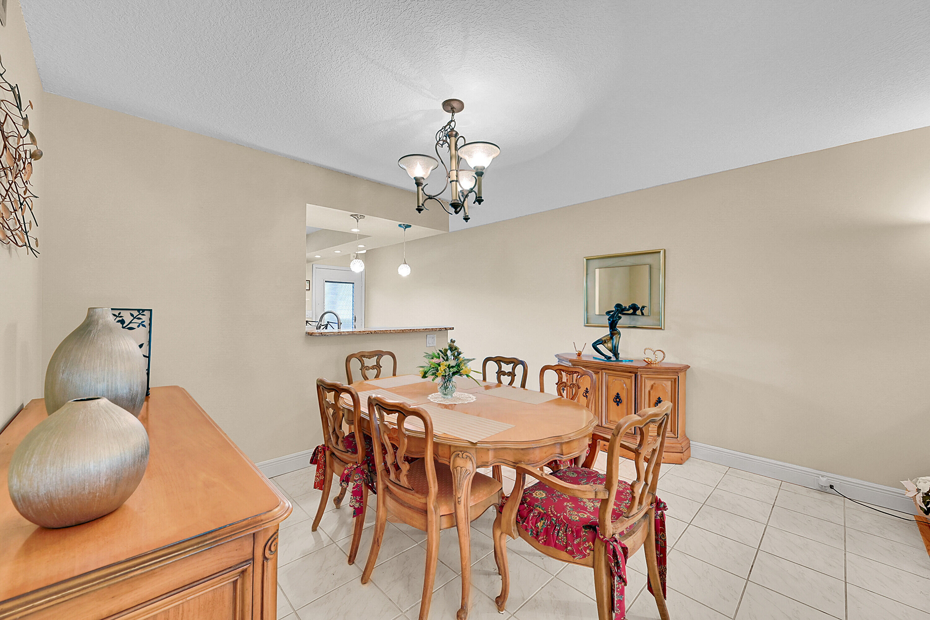 WYNMOOR VILLAGE - Residential