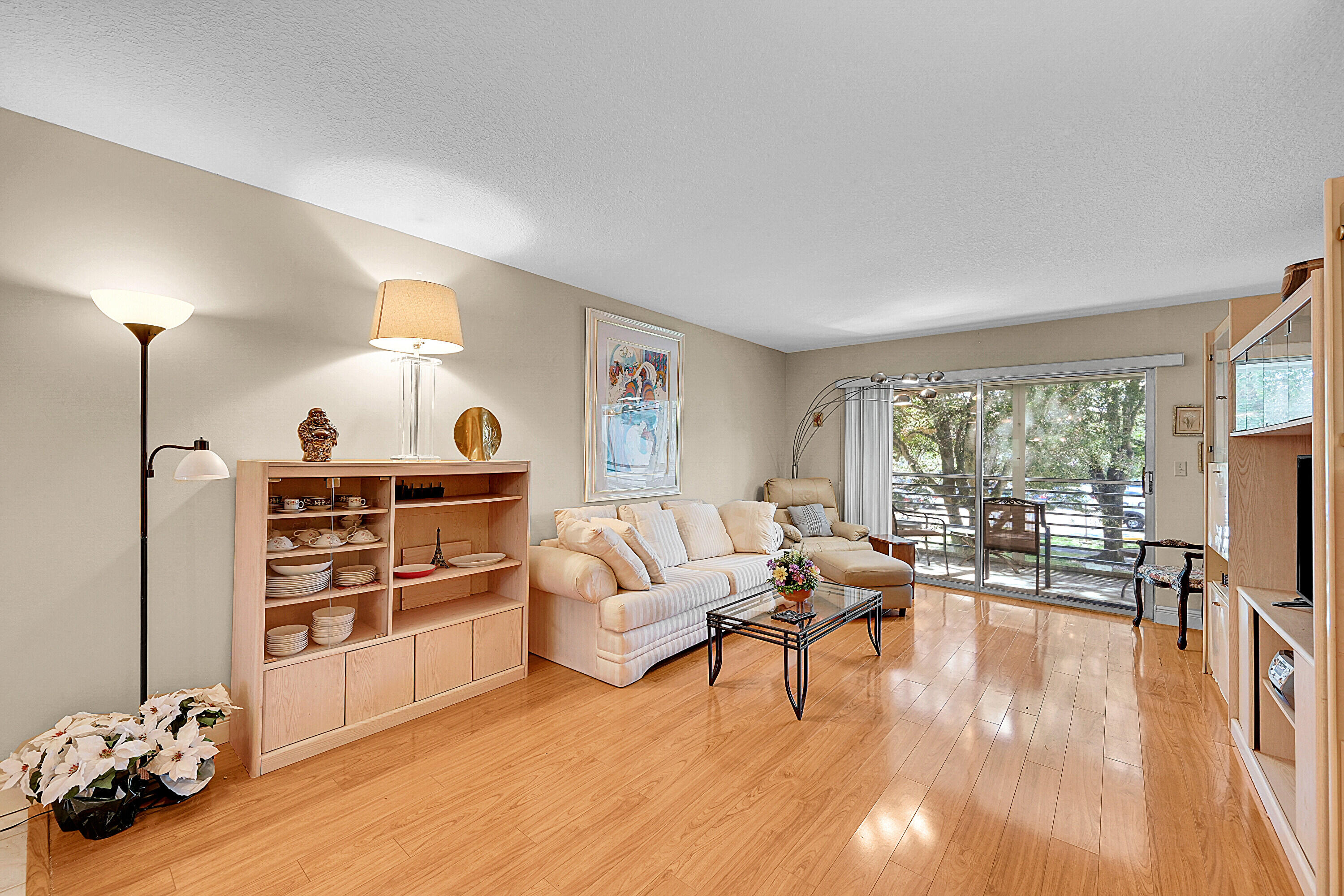 WYNMOOR VILLAGE - Residential