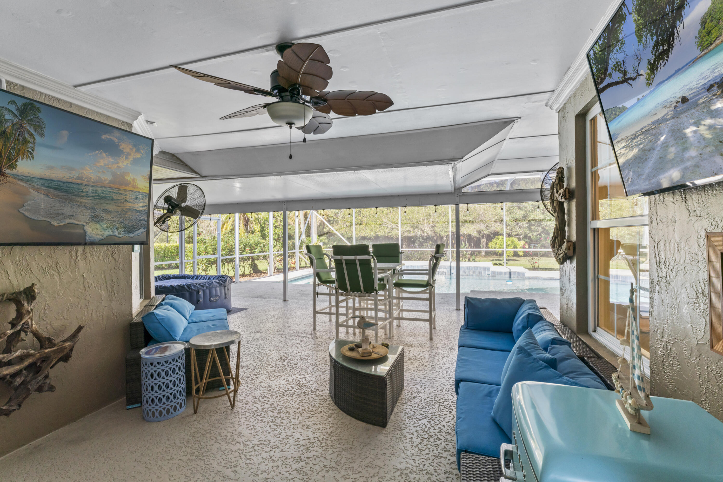 MONTE CARLO COUNTRY CLUB UNIT 1 - Residential