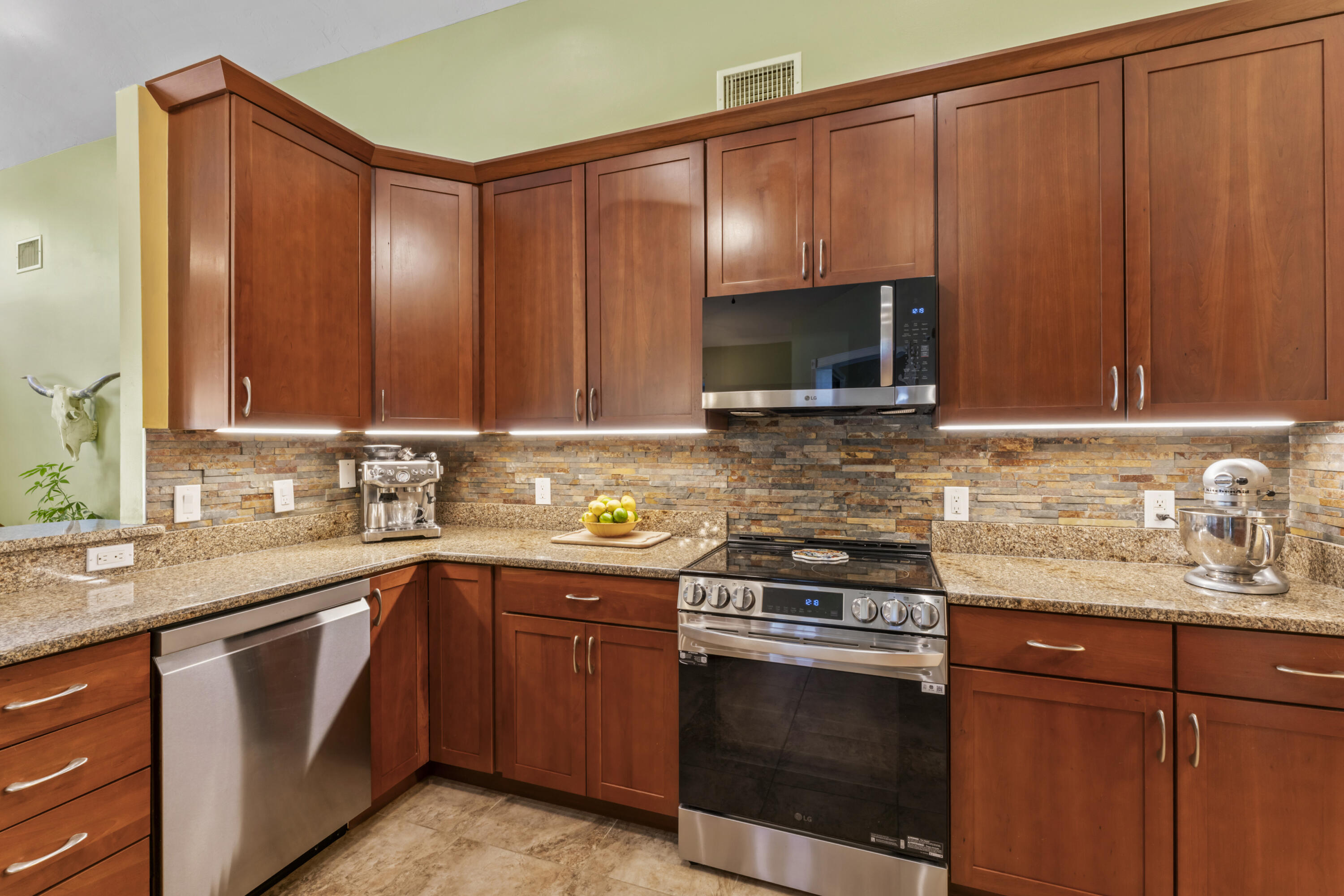 MONTE CARLO COUNTRY CLUB UNIT 1 - Residential