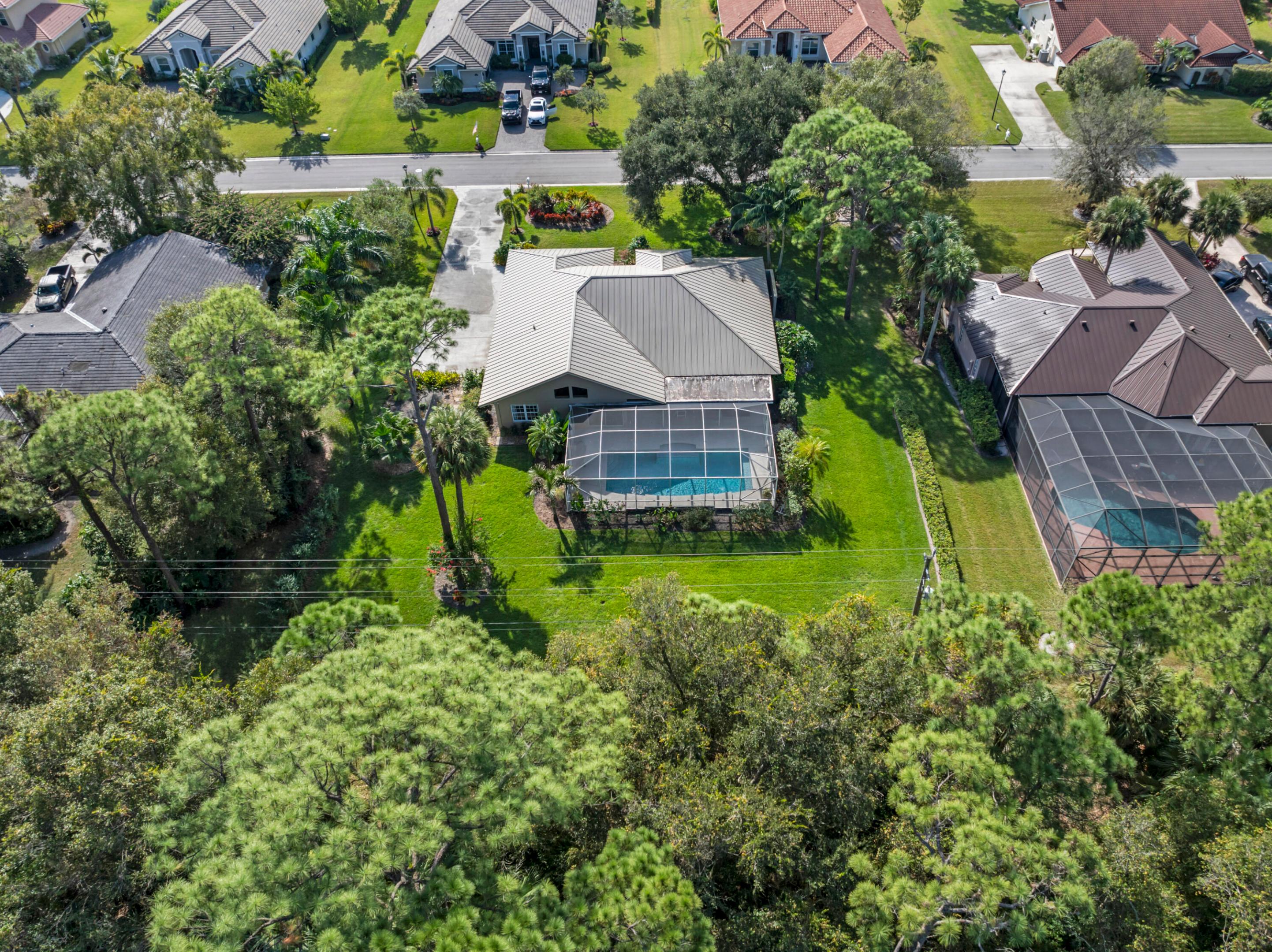 MONTE CARLO COUNTRY CLUB UNIT 1 - Residential