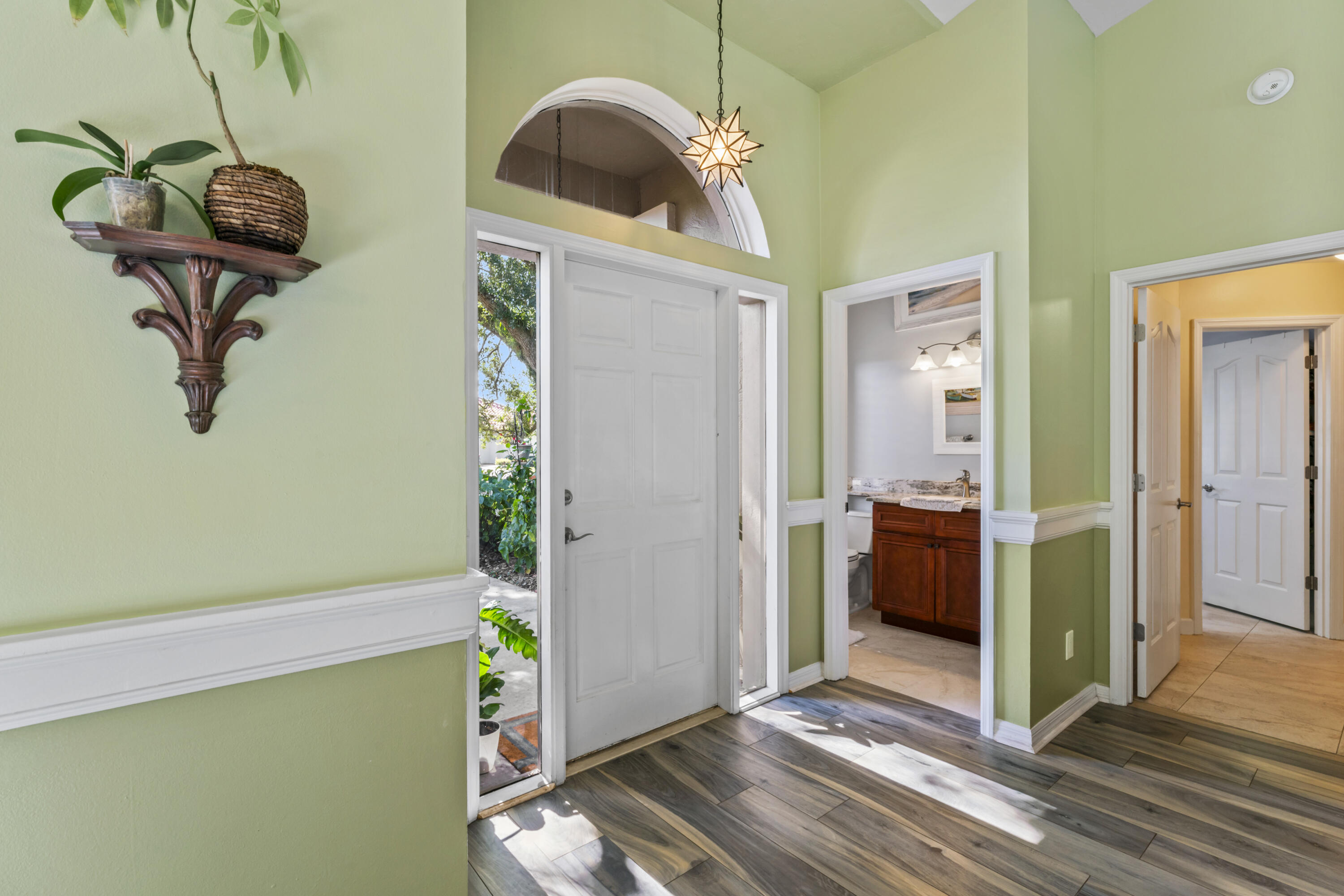 MONTE CARLO COUNTRY CLUB UNIT 1 - Residential