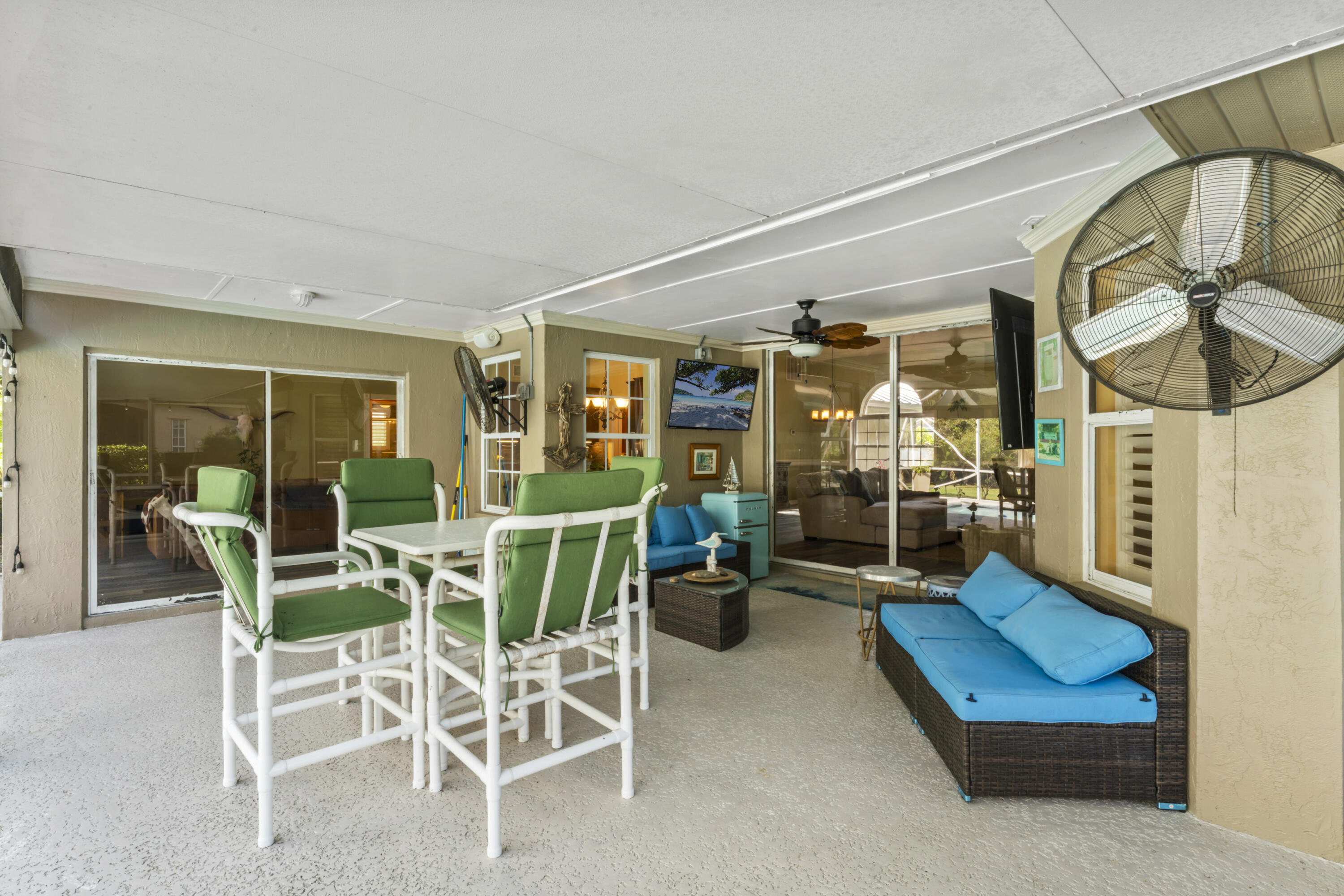 MONTE CARLO COUNTRY CLUB UNIT 1 - Residential