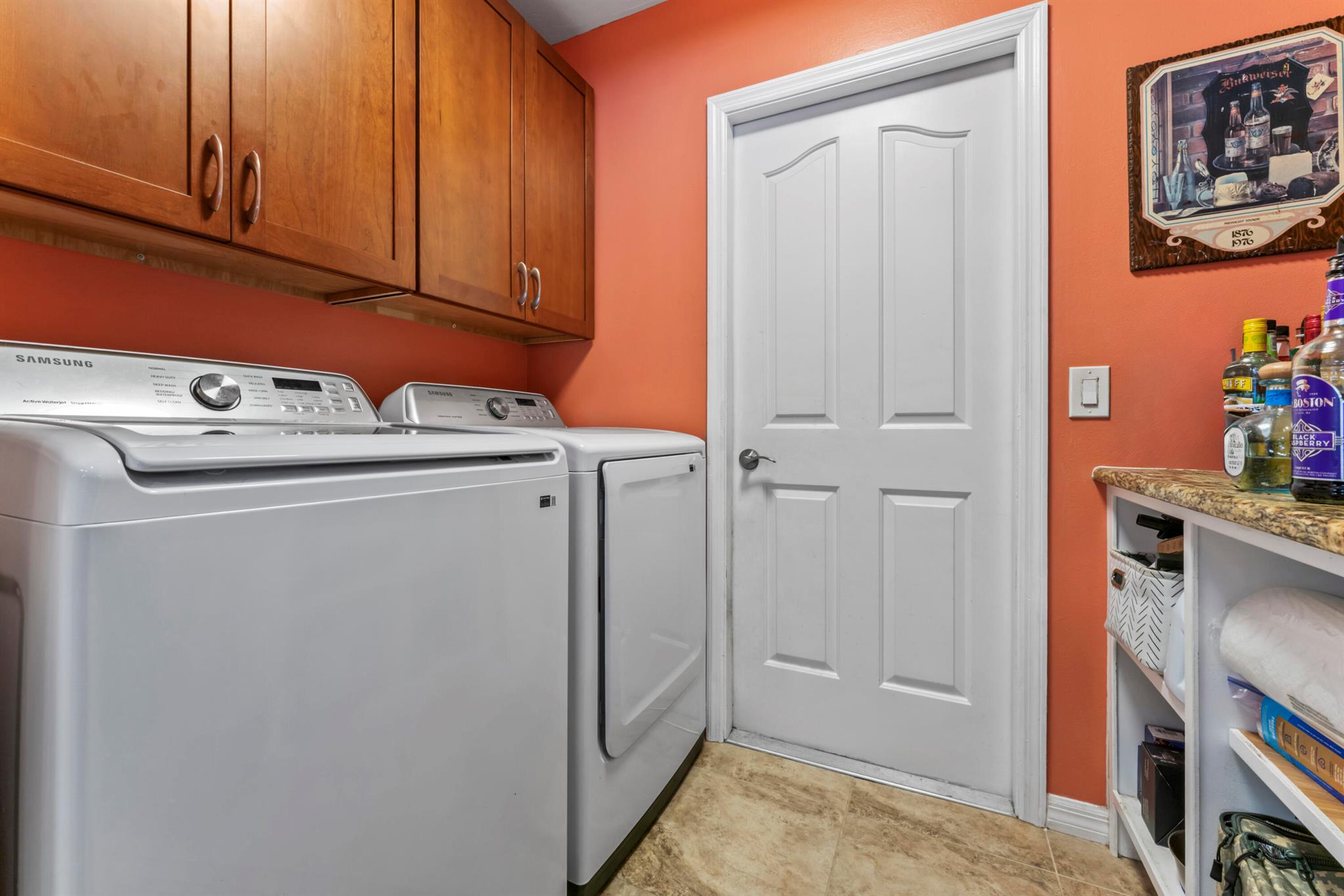 MONTE CARLO COUNTRY CLUB - Residential