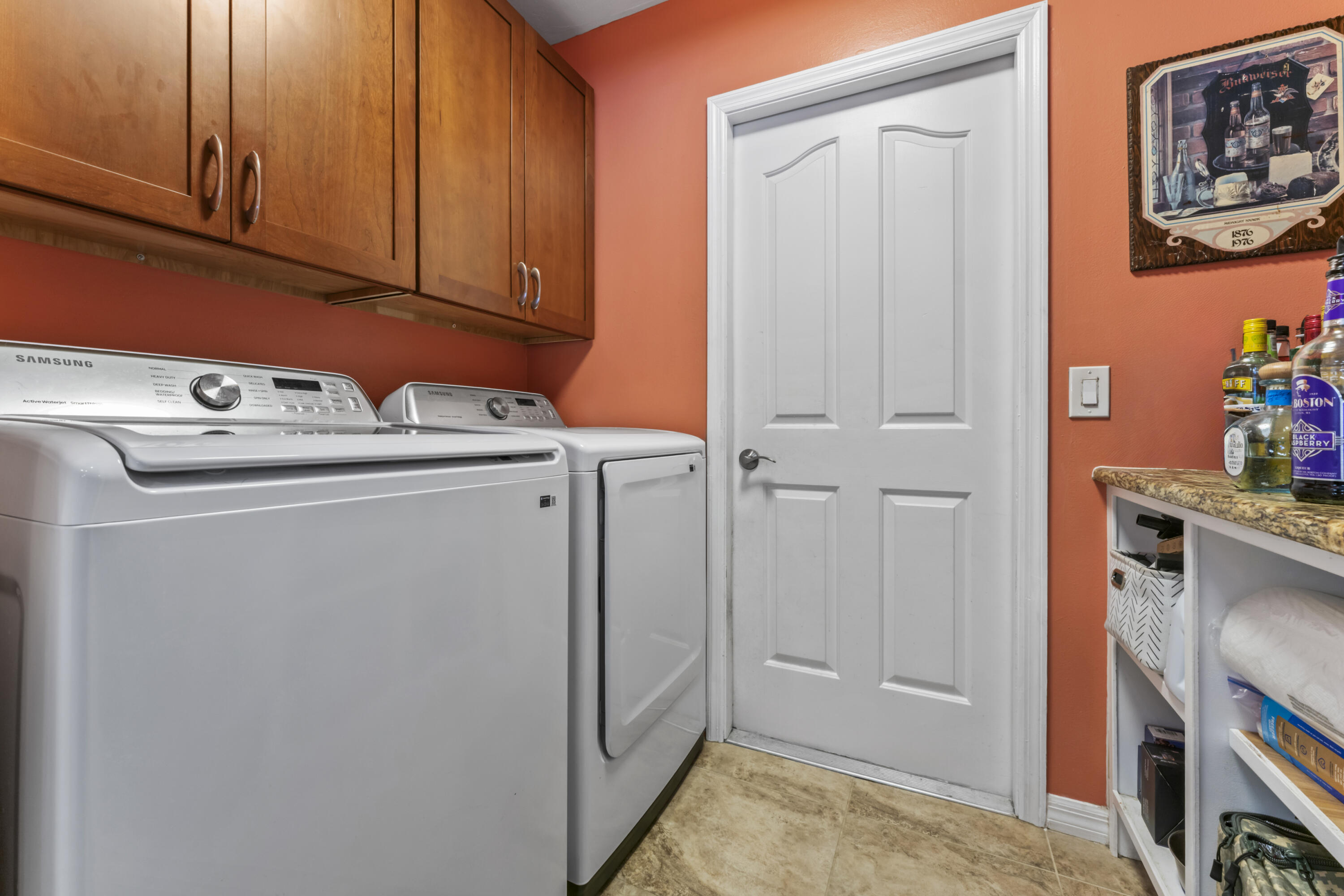 MONTE CARLO COUNTRY CLUB UNIT 1 - Residential