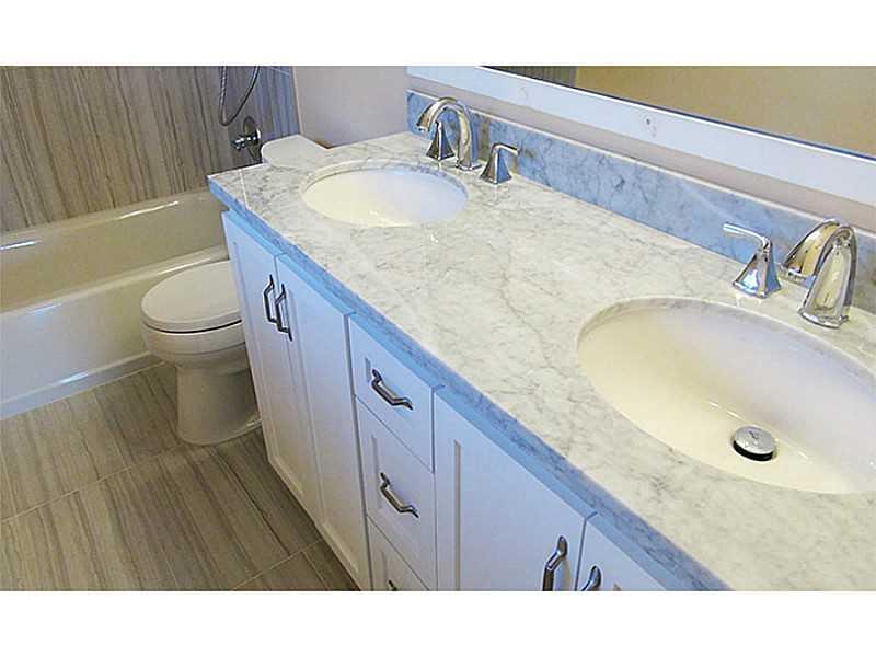 MIDDLE RIVER MANOR ADD - Residential