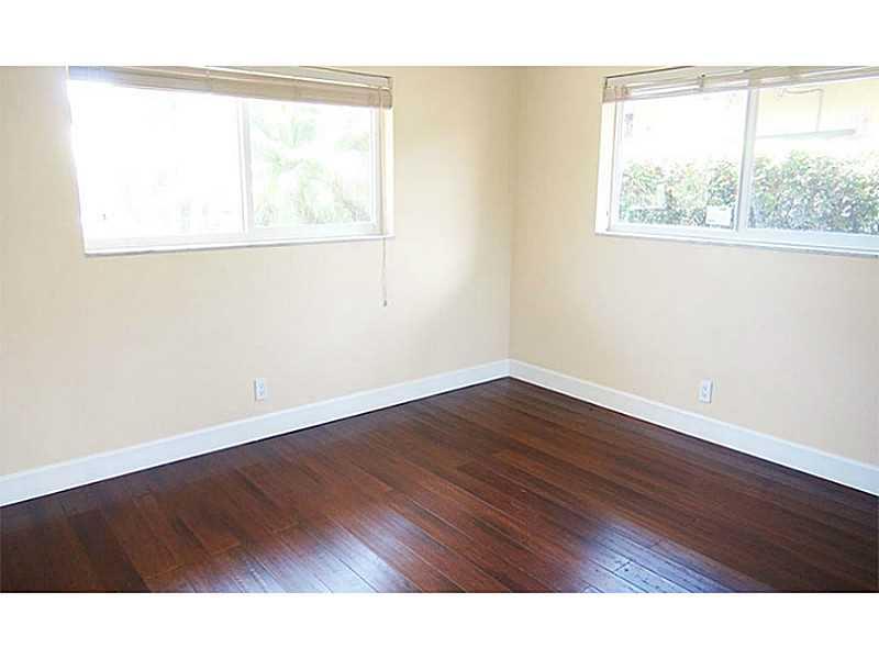 MIDDLE RIVER MANOR ADD - Residential