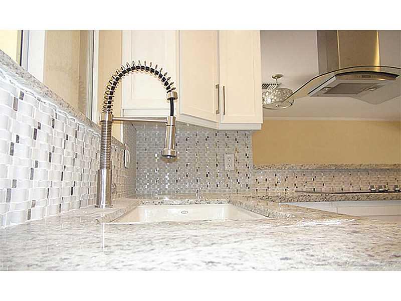 MIDDLE RIVER MANOR ADD - Residential