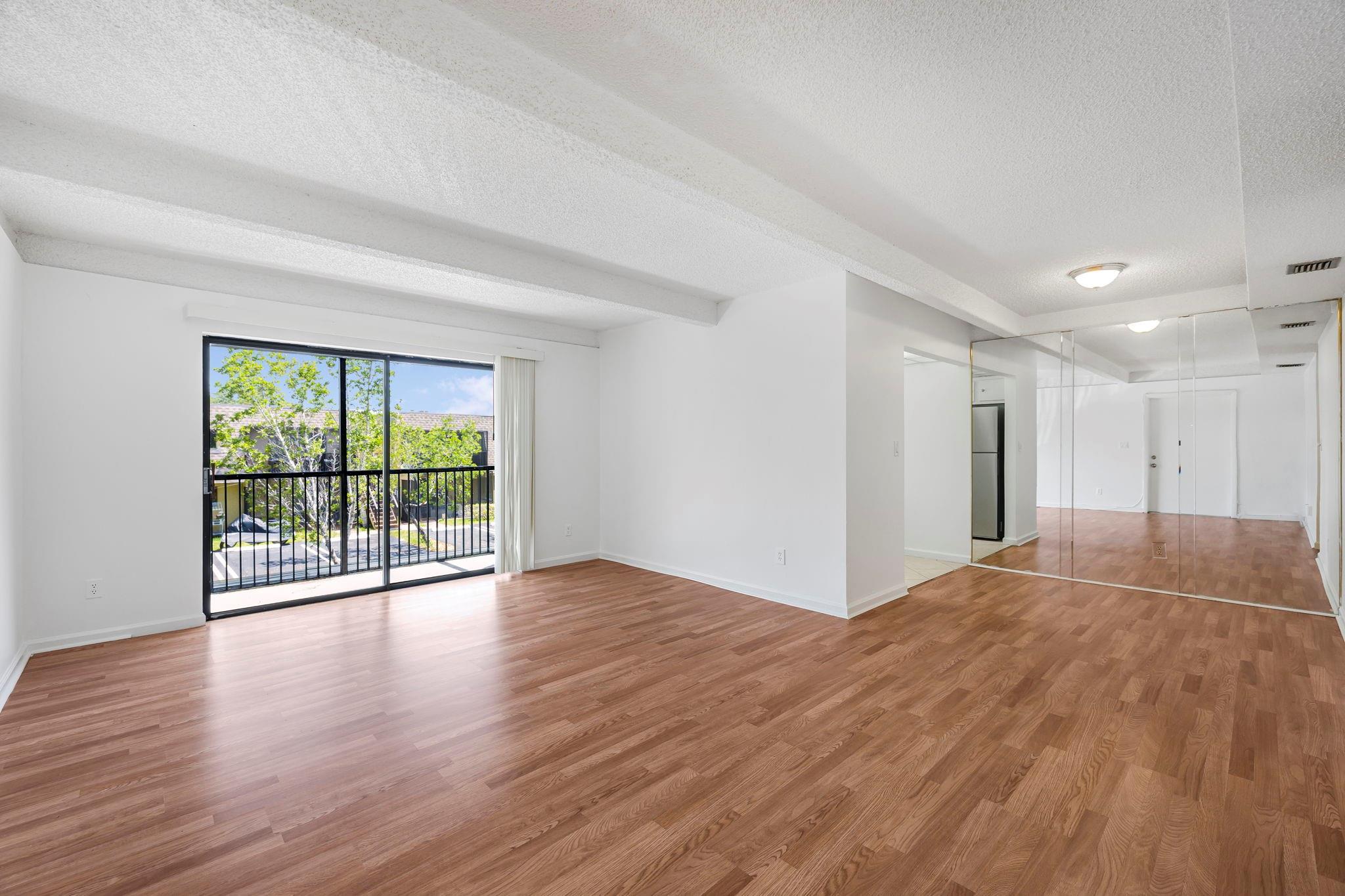 1325 S Flagler Ave 107