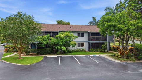 Tiny photo for 2753 S OAKLAND FOREST Drive #102, Oakland Park, FL 33309 (MLS # B26059187)