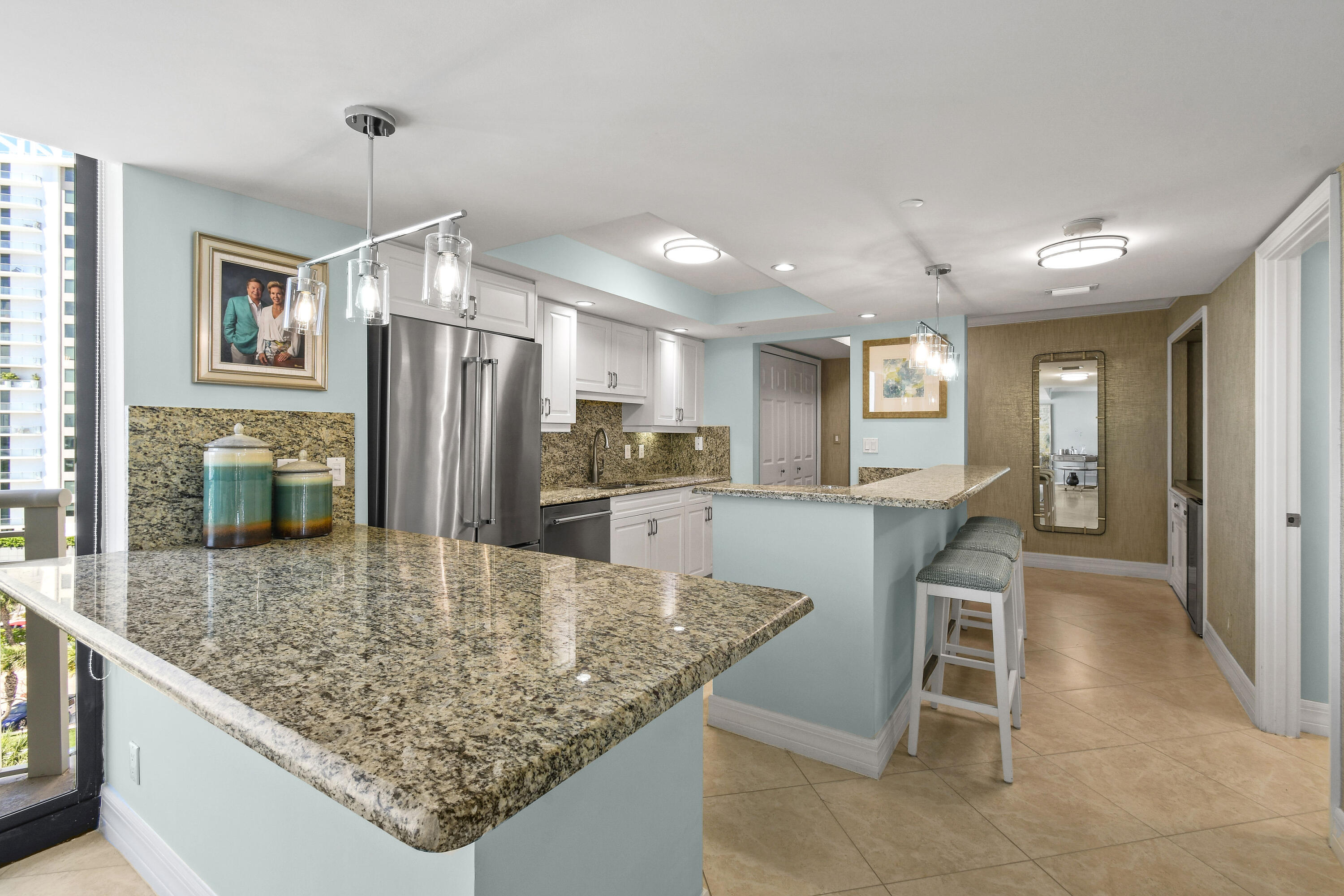 TIARA CONDO - Residential