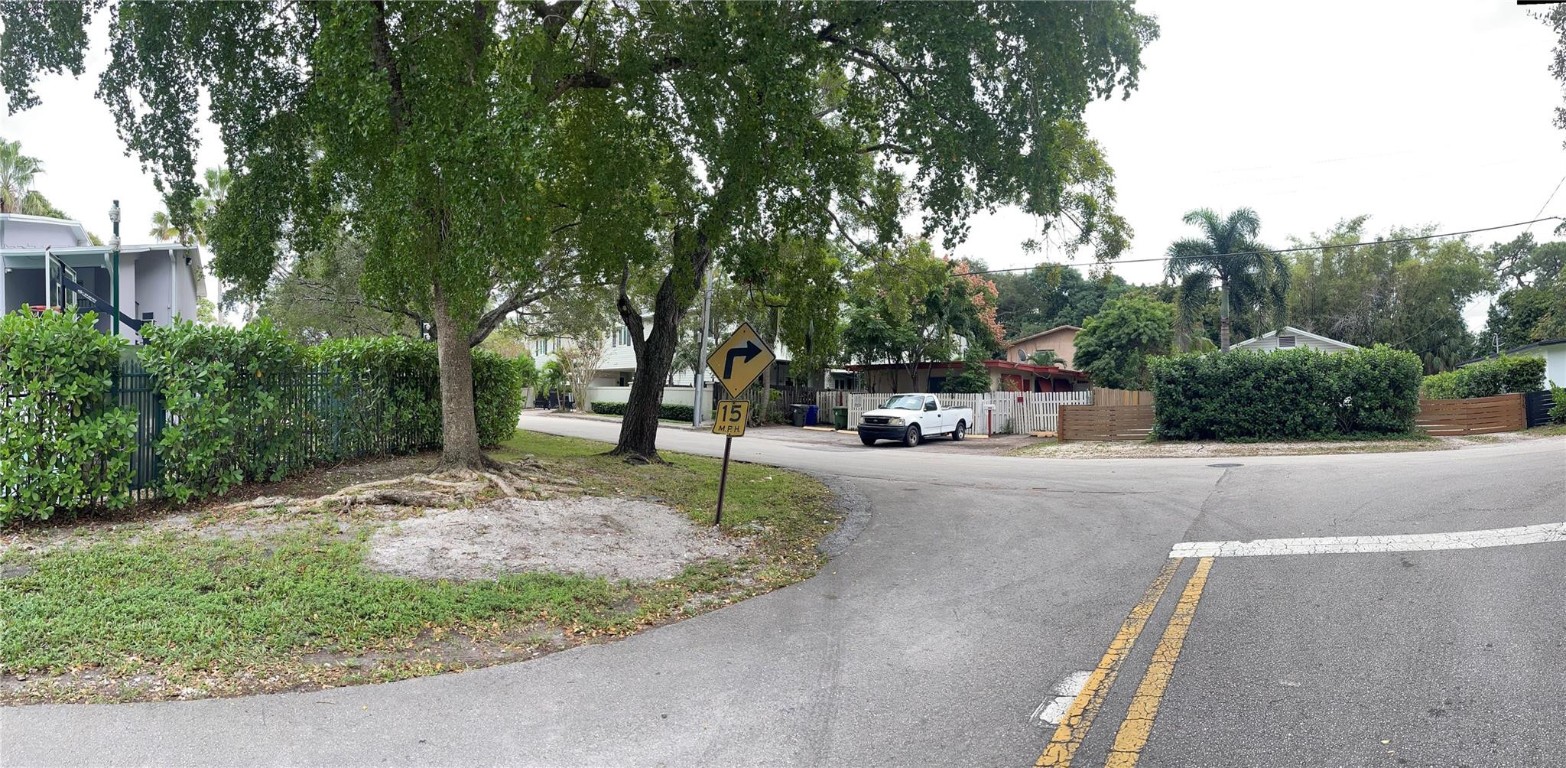 Waverly Place 2-19 D - Residential Income