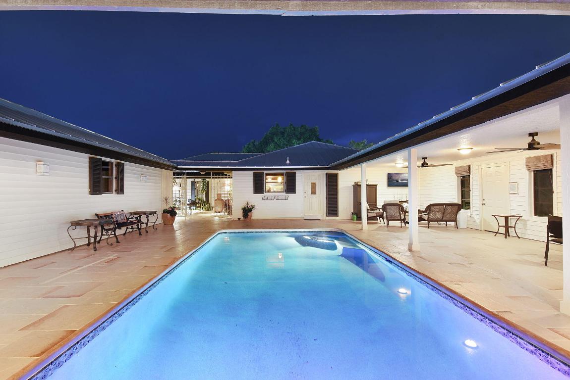 DARK HAMMOCK UNIT 2 - Residential