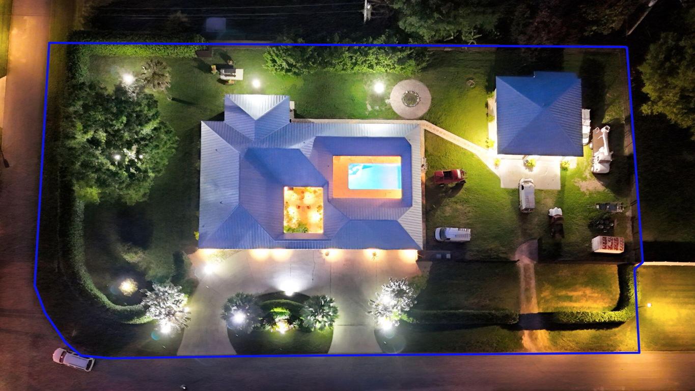 DARK HAMMOCK UNIT 2 - Residential