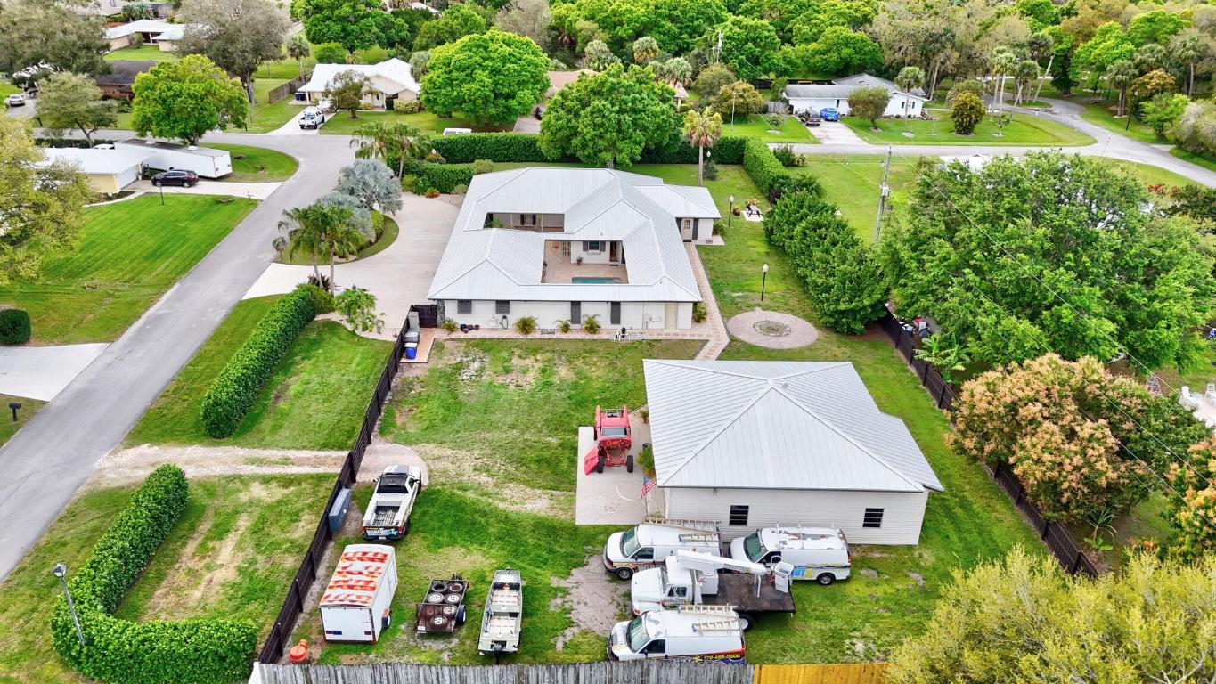 DARK HAMMOCK UNIT 2 - Residential