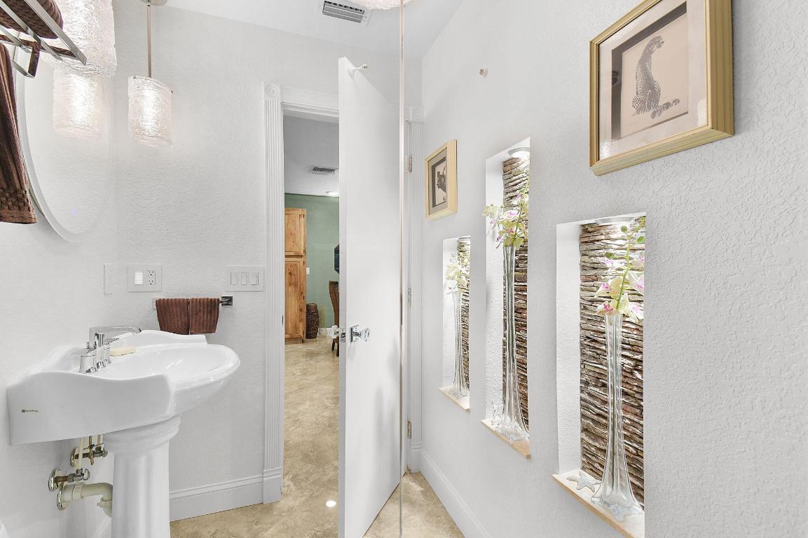 DARK HAMMOCK UNIT 2 - Residential