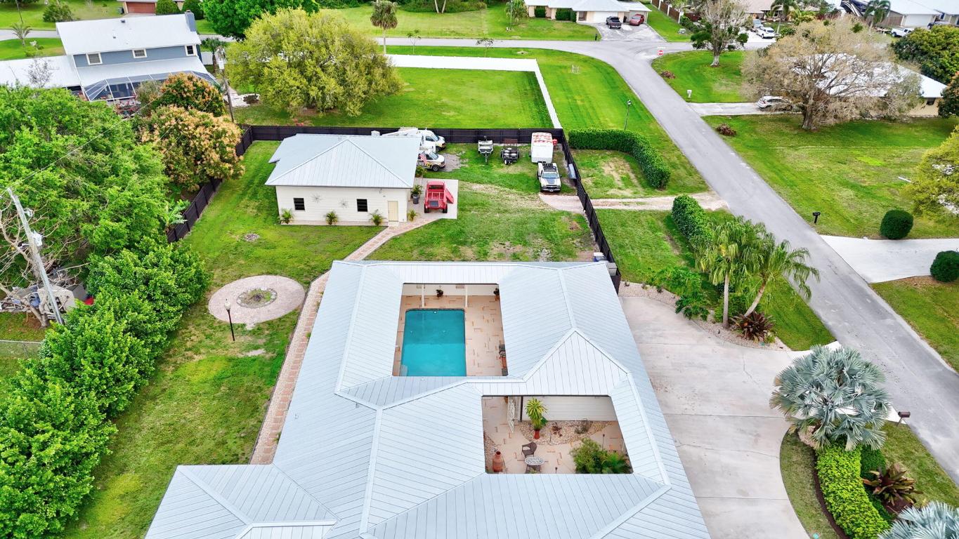 DARK HAMMOCK UNIT 2 - Residential