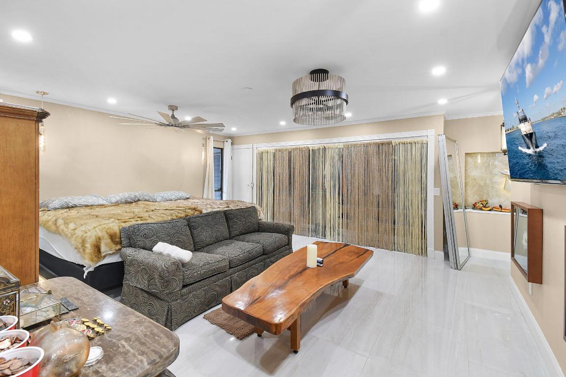 DARK HAMMOCK UNIT 2 - Residential