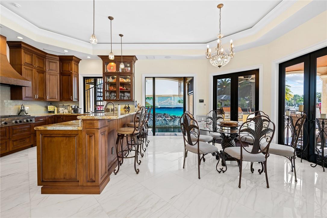 SUNRISE KEY (GATED) - Residential